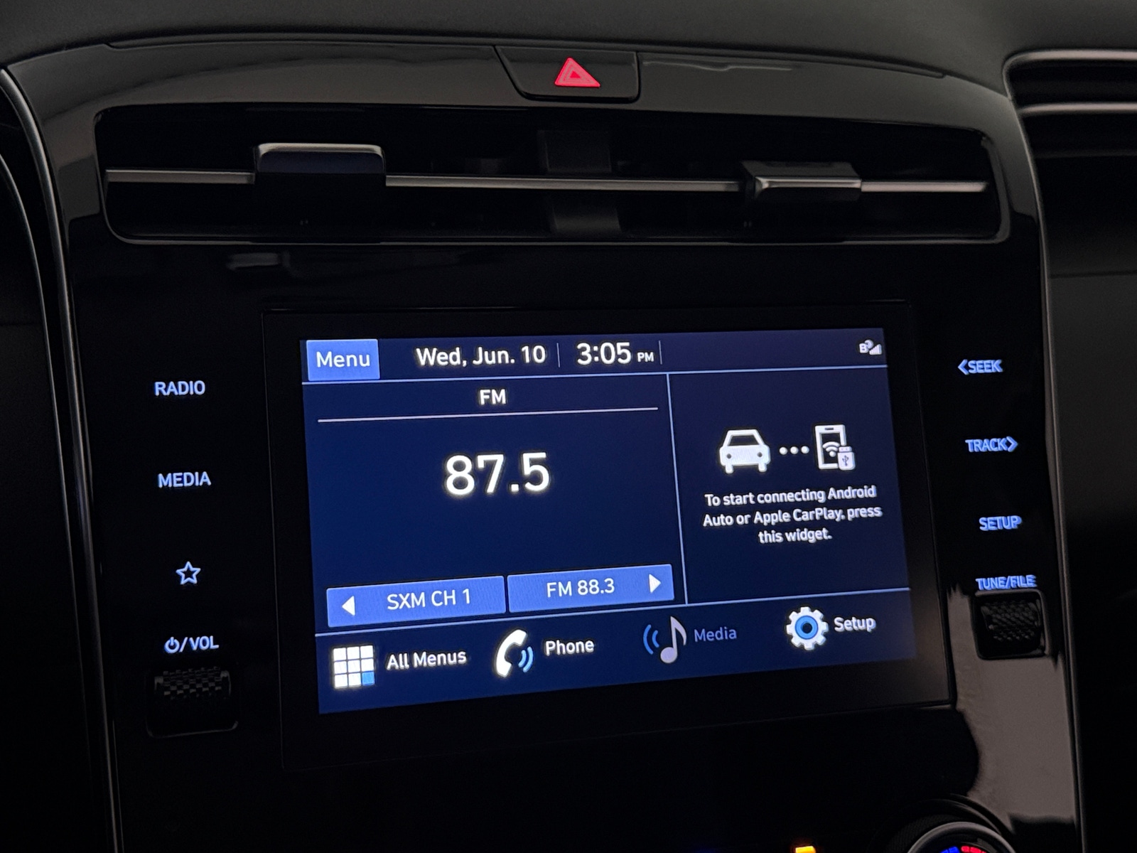Thumbnail: 2022 Hyundai Tucson - 4