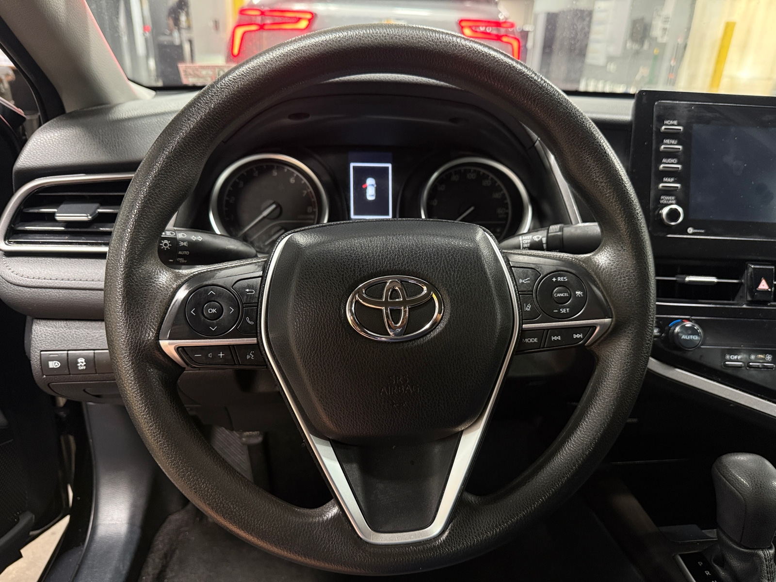 Thumbnail: 2022 Toyota Camry - 5
