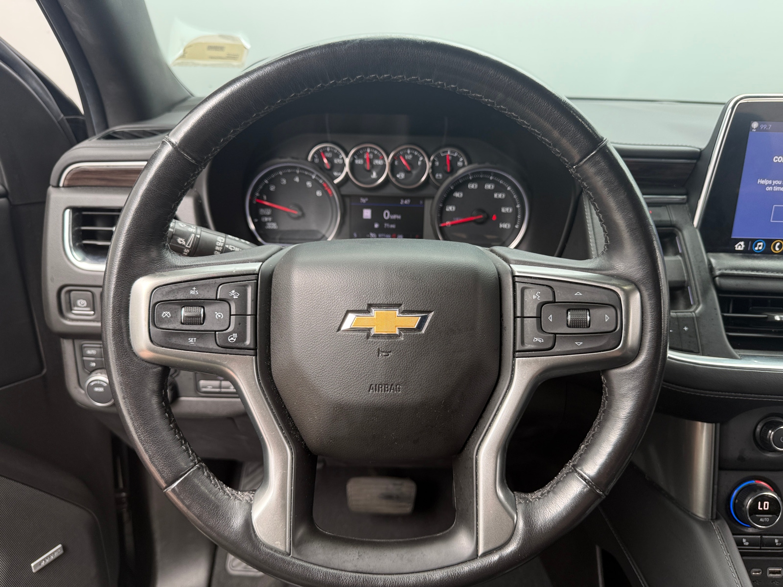 Thumbnail: 2021 Chevrolet Suburban - 4