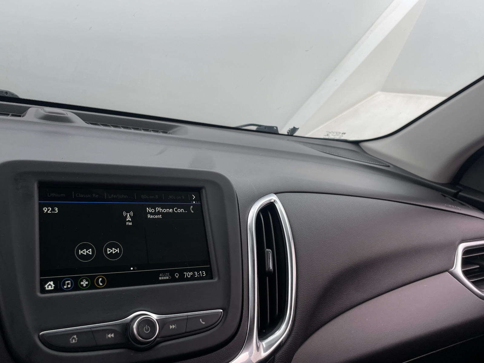 Thumbnail: 2019 Chevrolet Equinox - 4