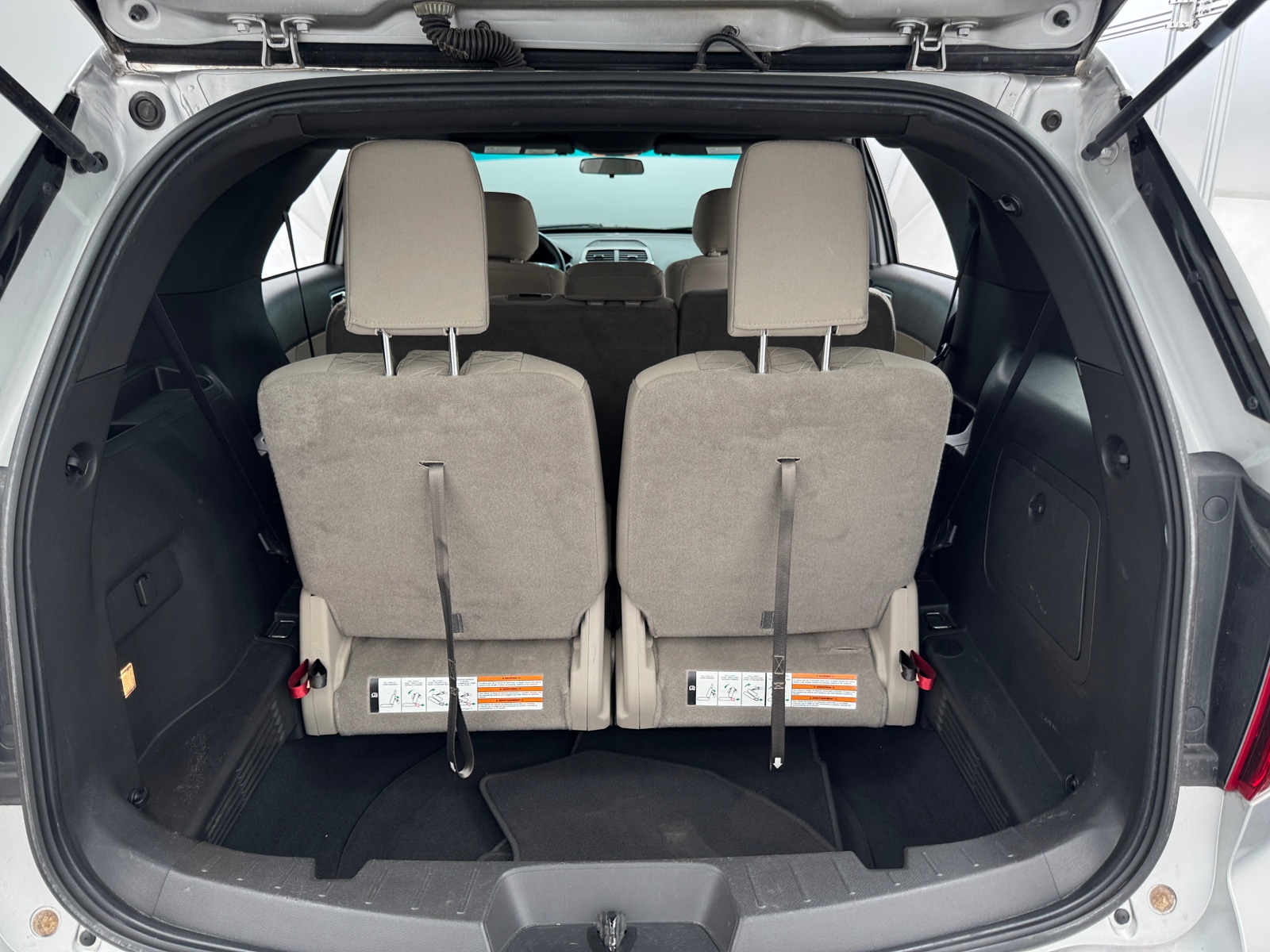 Thumbnail: 2014 Ford Explorer - 7