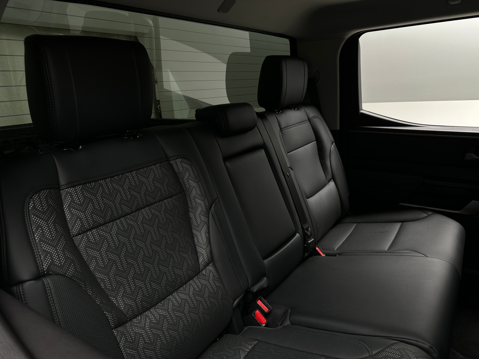 Thumbnail: 2022 Toyota Tundra - 5