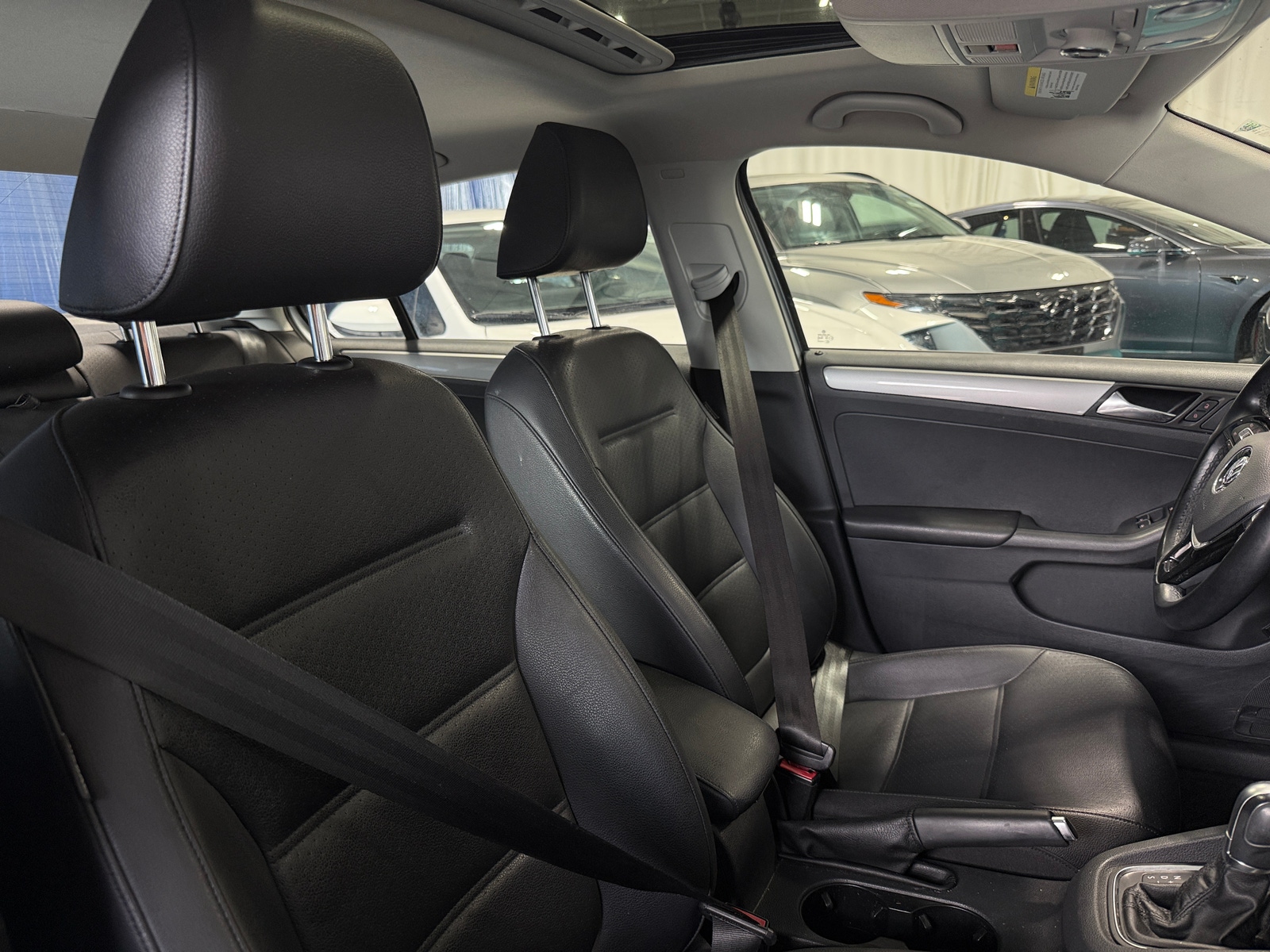 Thumbnail: 2015 Volkswagen Jetta - 2