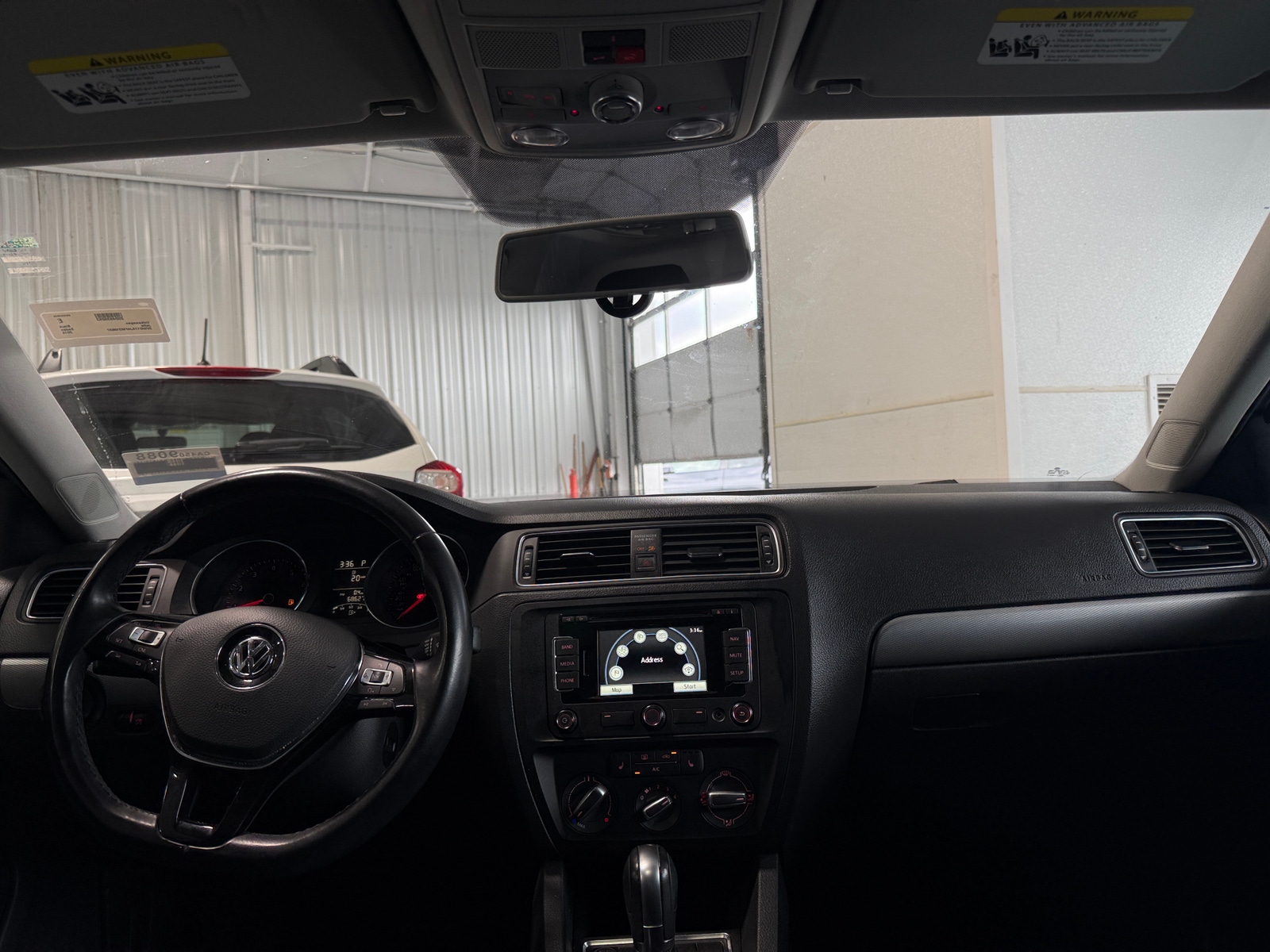 Thumbnail: 2015 Volkswagen Jetta - 3