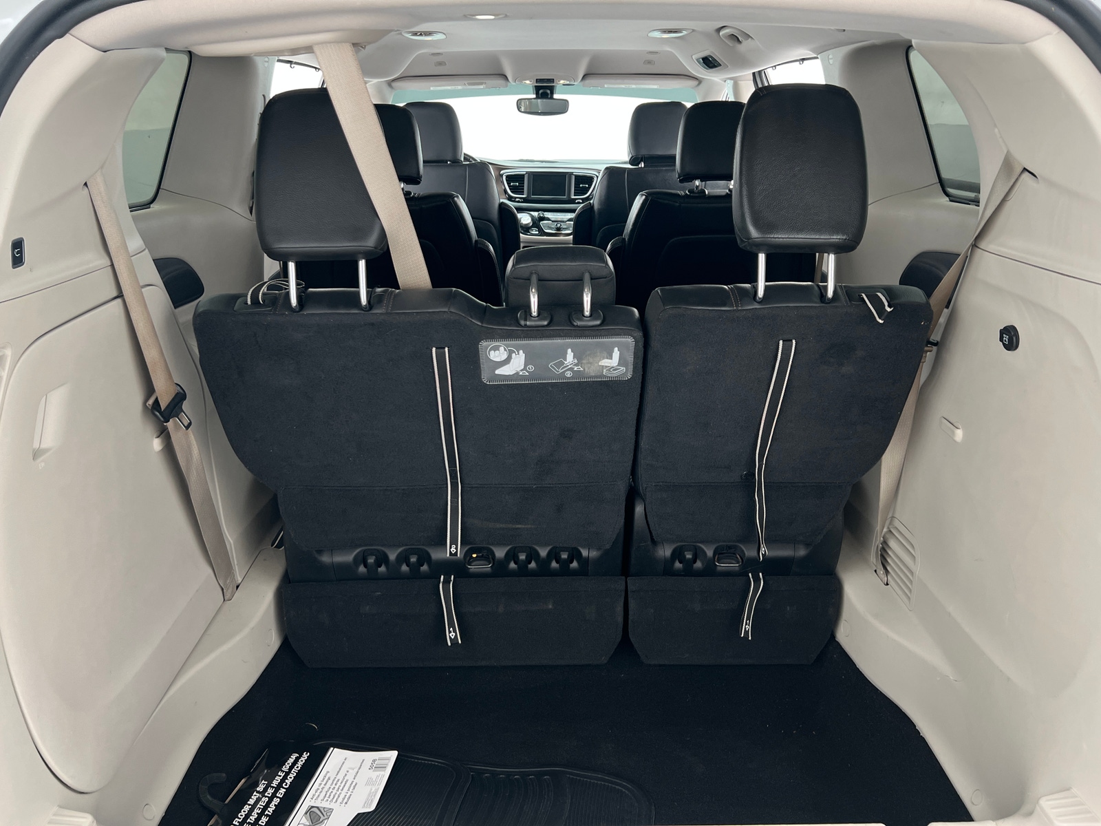 Thumbnail: 2019 Chrysler Pacifica - 6