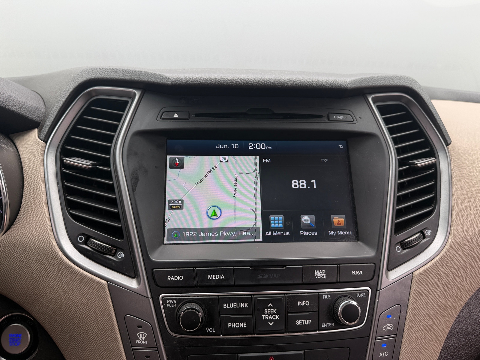 Thumbnail: 2018 Hyundai Santa Fe - 3
