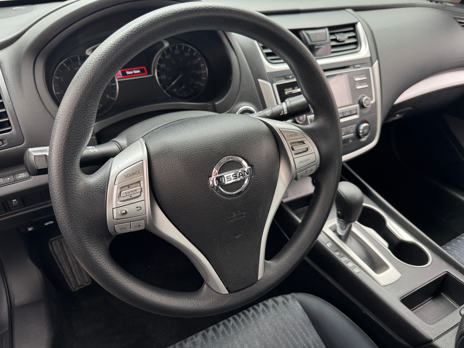 Thumbnail: 2018 Nissan Altima - 5