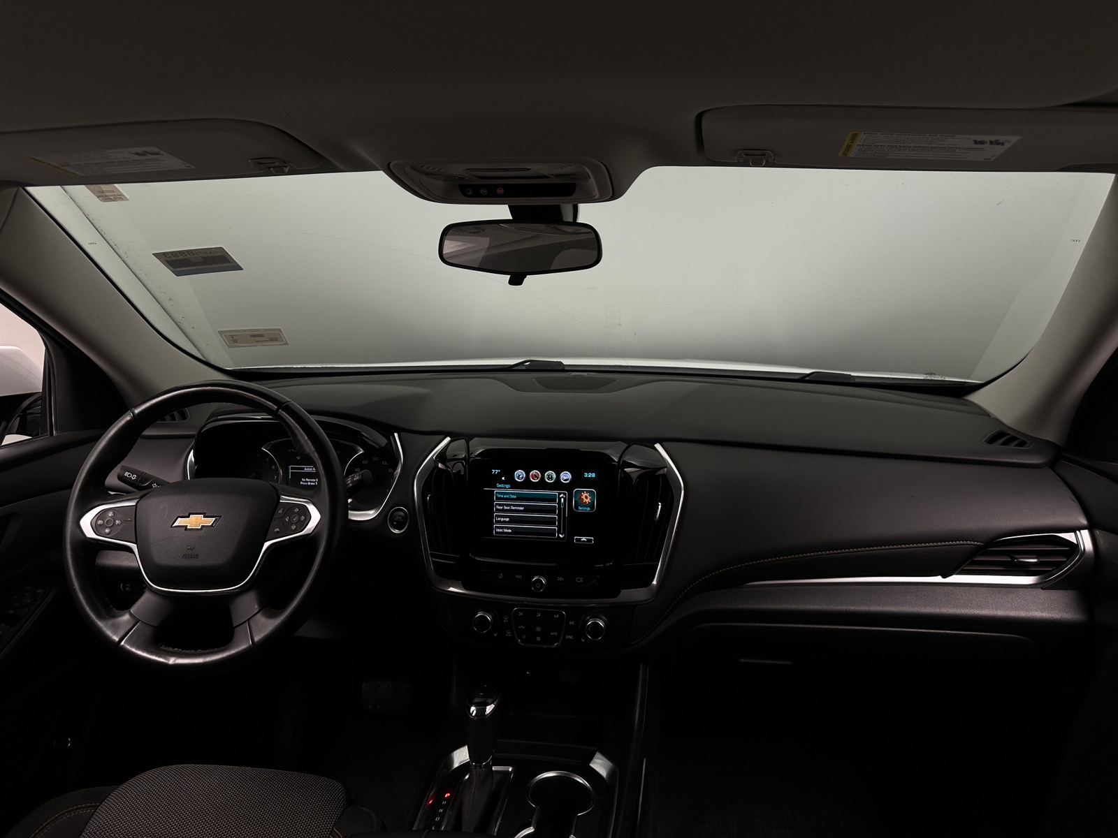 Thumbnail: 2019 Chevrolet Traverse - 3