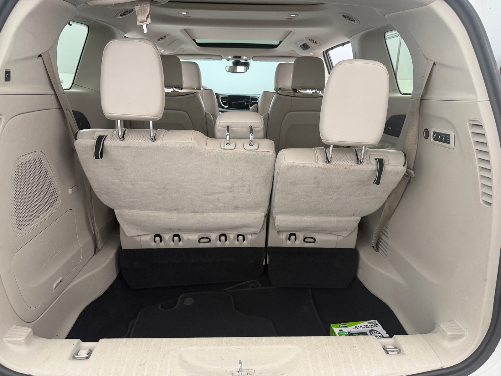 Thumbnail: 2021 Chrysler Pacifica - 6