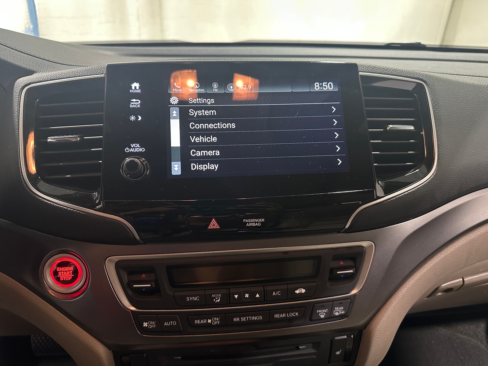 Thumbnail: 2019 Honda Pilot - 3