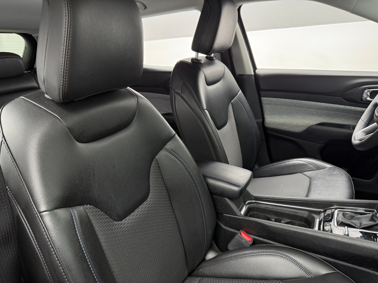 Thumbnail: 2022 Jeep Compass - 2
