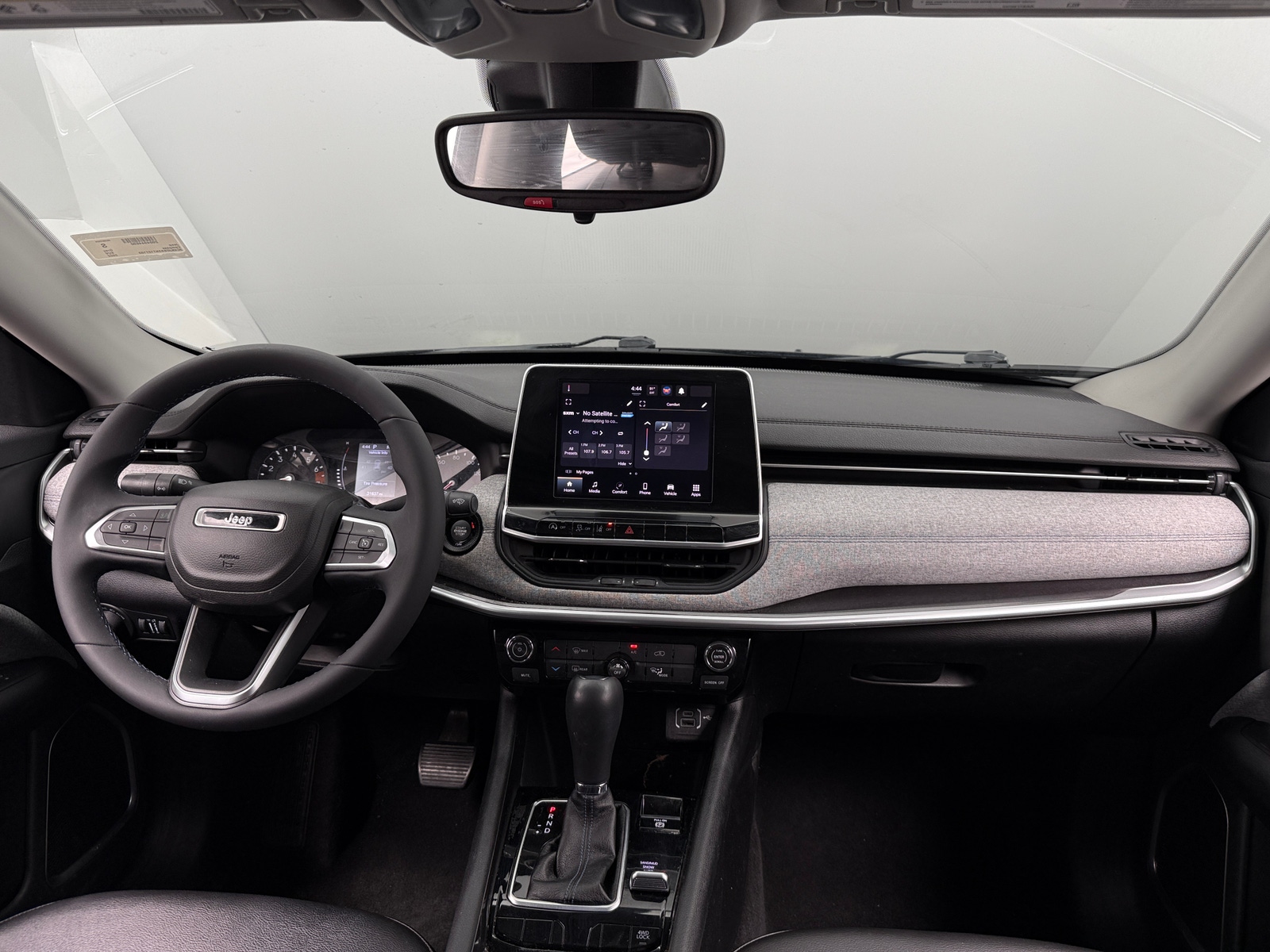Thumbnail: 2022 Jeep Compass - 3