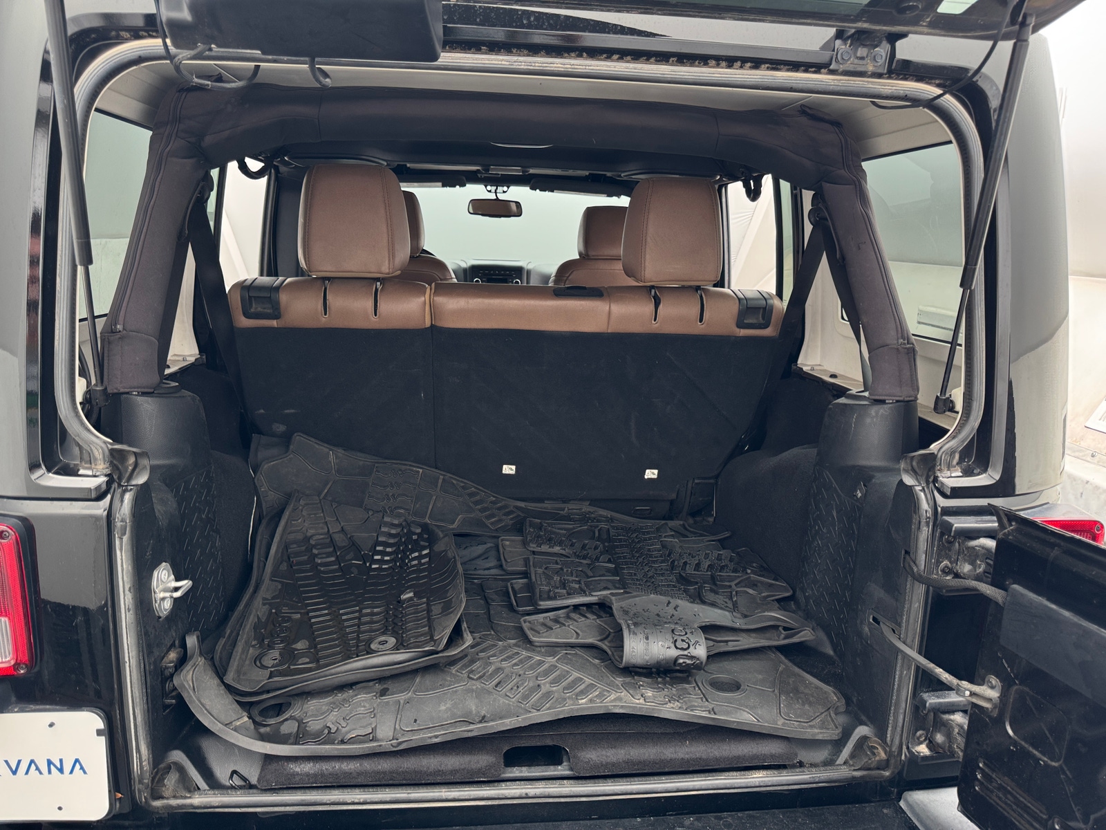 Thumbnail: 2016 Jeep Wrangler - 6