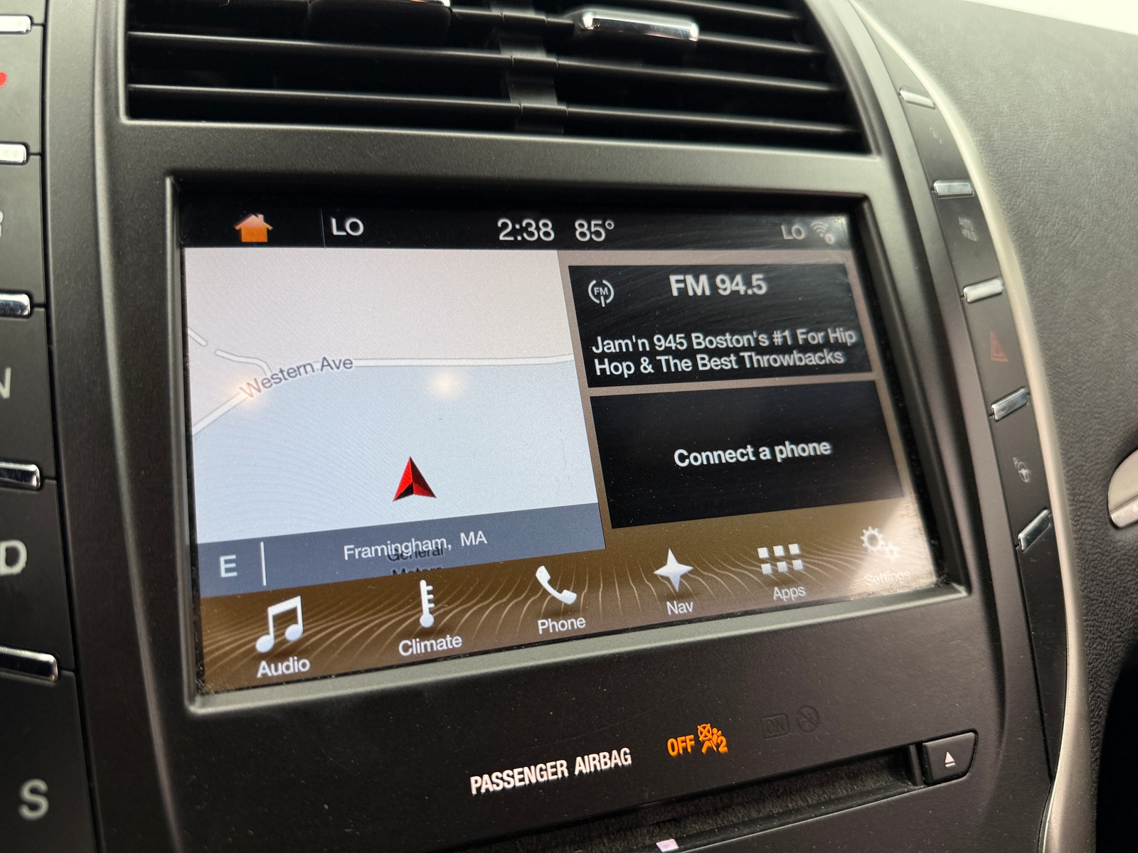 Thumbnail: 2017 Lincoln MKC - 3