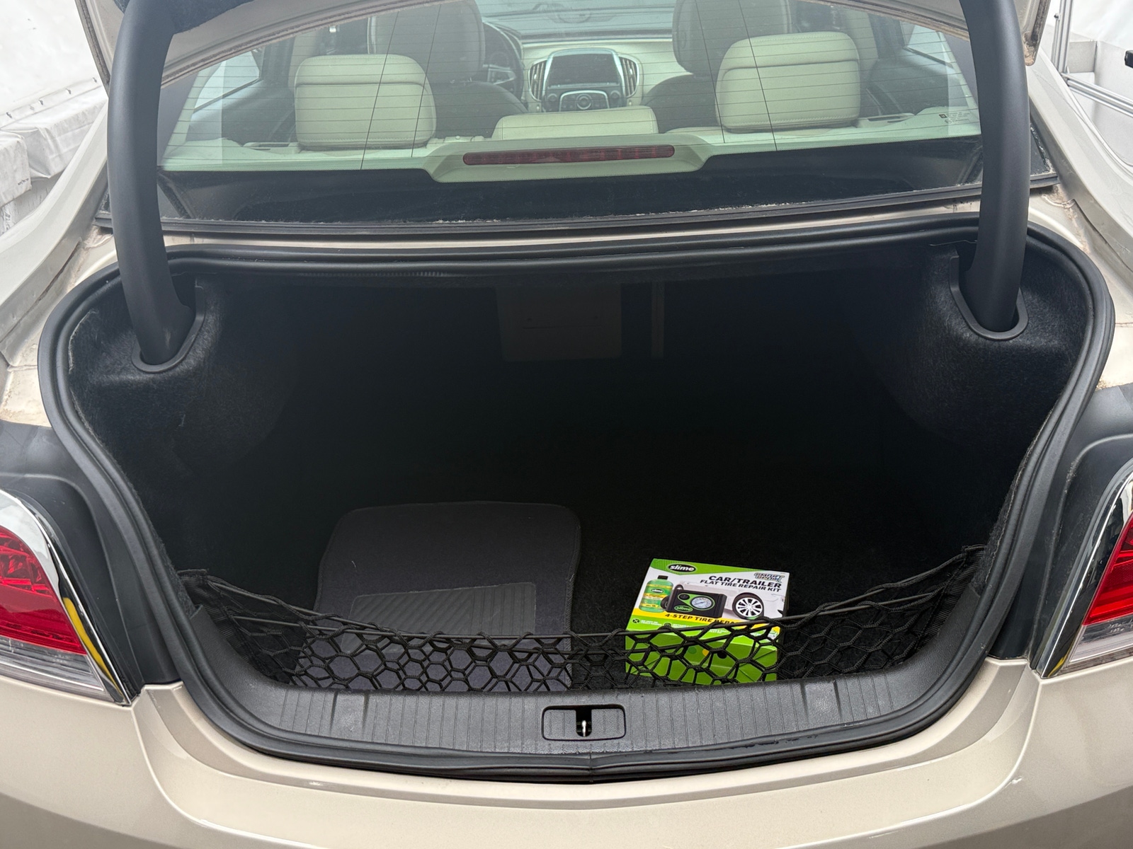 Thumbnail: 2011 Buick LaCrosse - 6