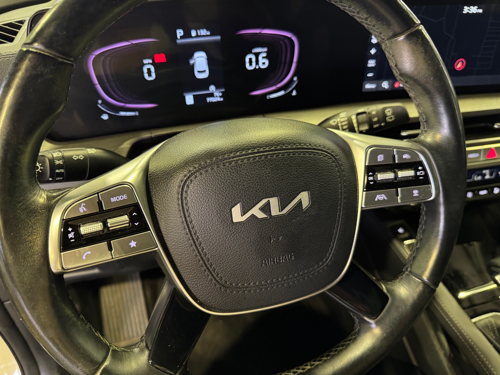 Thumbnail: 2023 Kia Telluride - 4