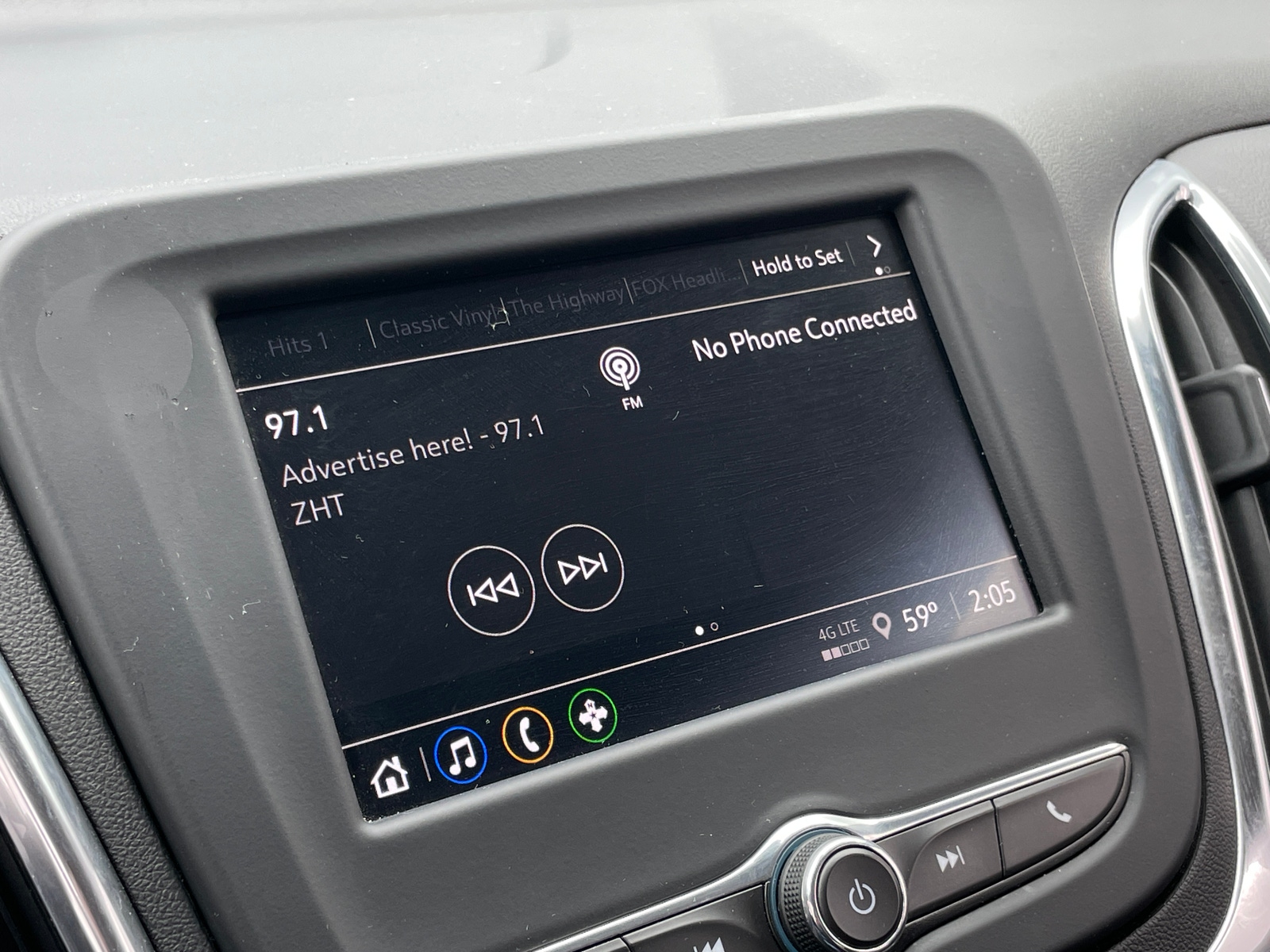 Thumbnail: 2024 Chevrolet Equinox - 4