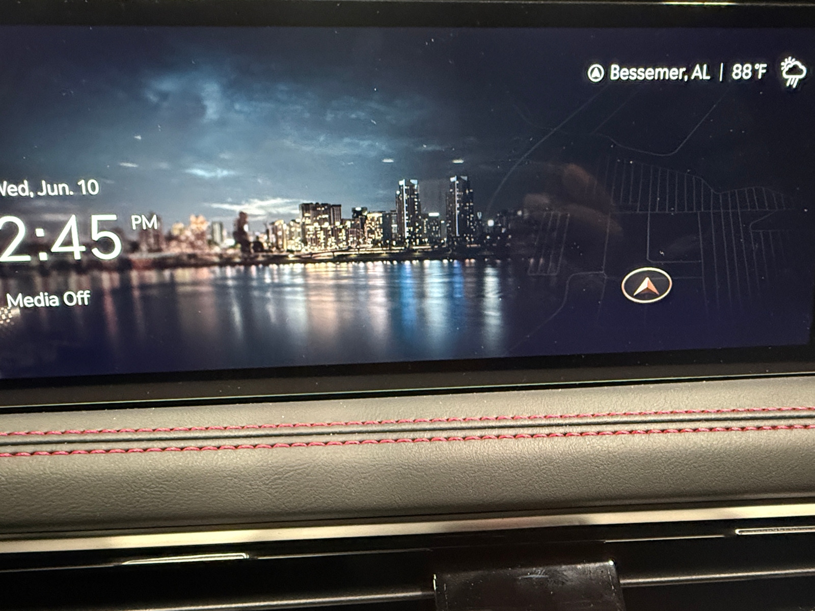 Thumbnail: 2025 Genesis G70 - 3