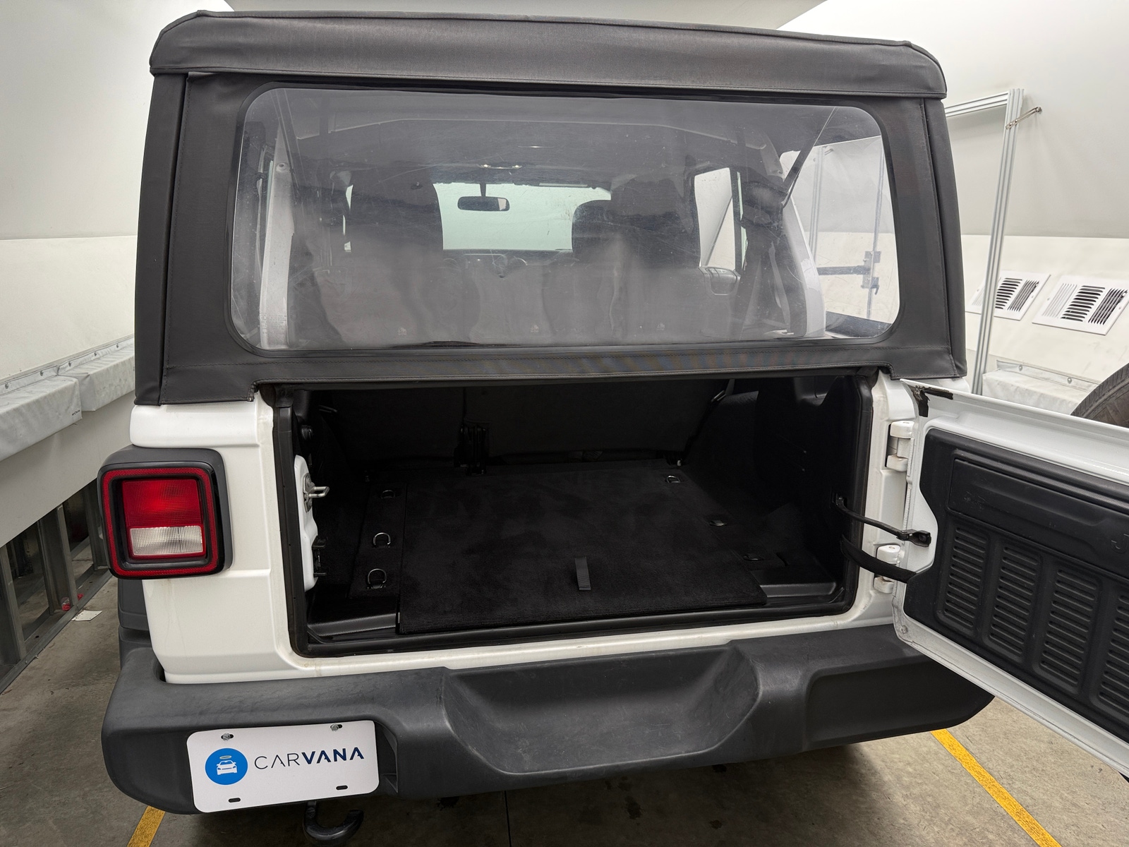 Thumbnail: 2023 Jeep Wrangler - 7