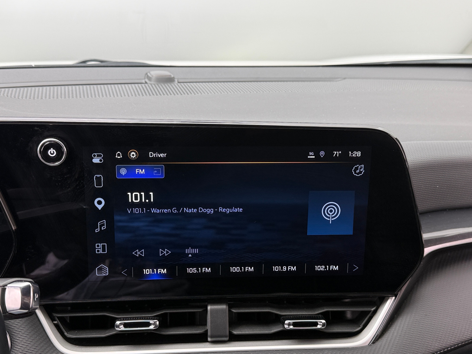 Thumbnail: 2025 Chevrolet Equinox - 4