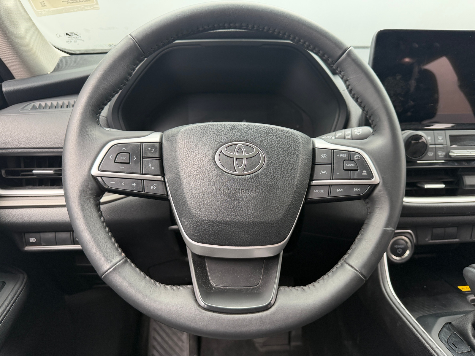 Thumbnail: 2025 Toyota Grand Highlander - 4