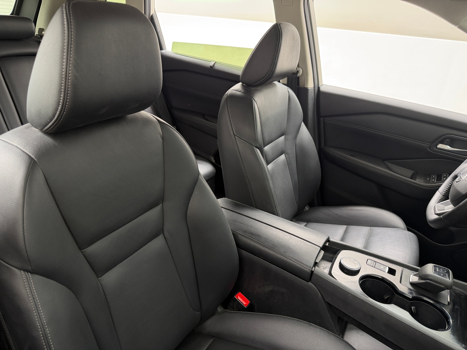Thumbnail: 2025 Nissan Rogue - 5