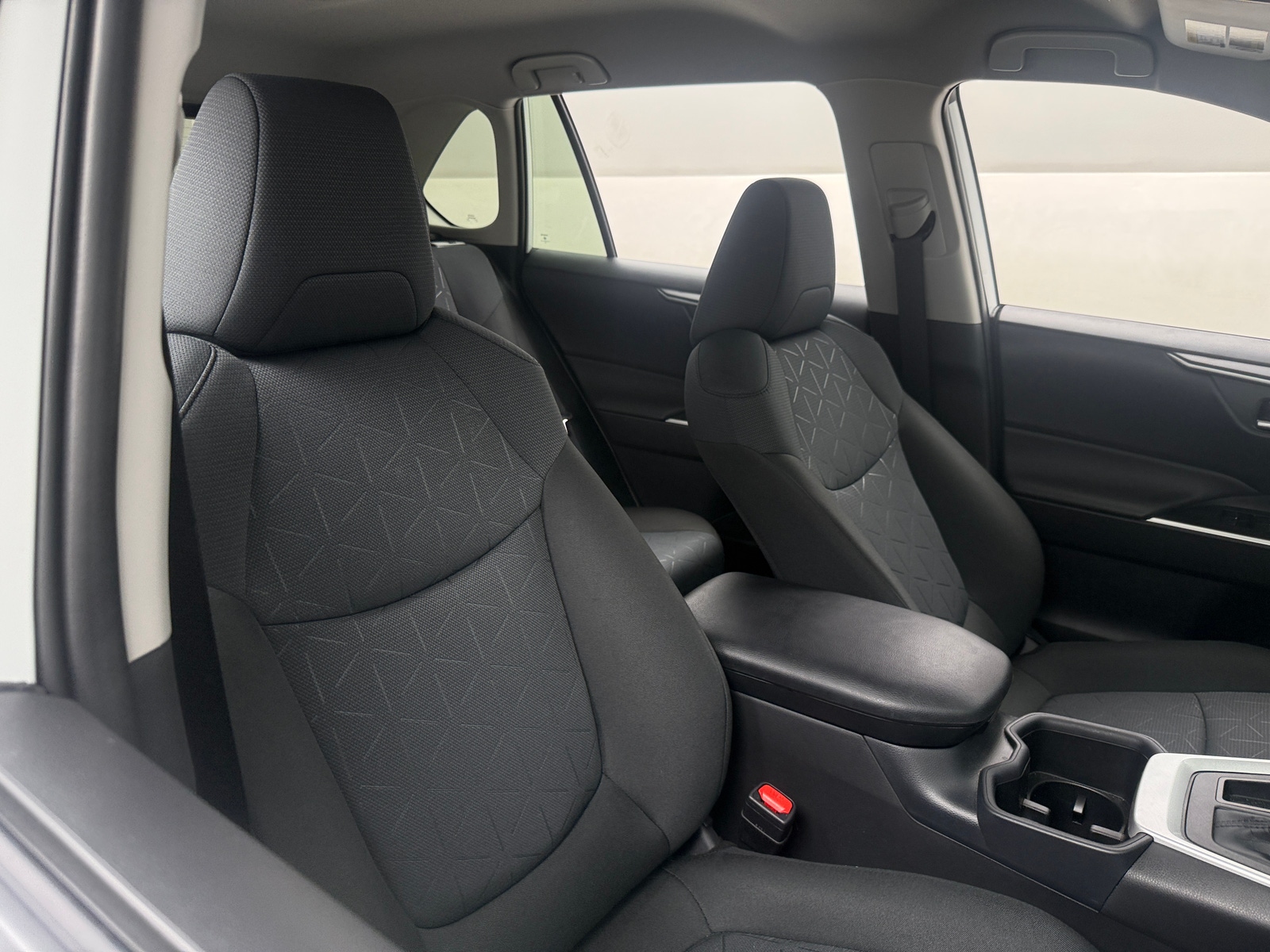 Thumbnail: 2025 Toyota RAV4 - 2