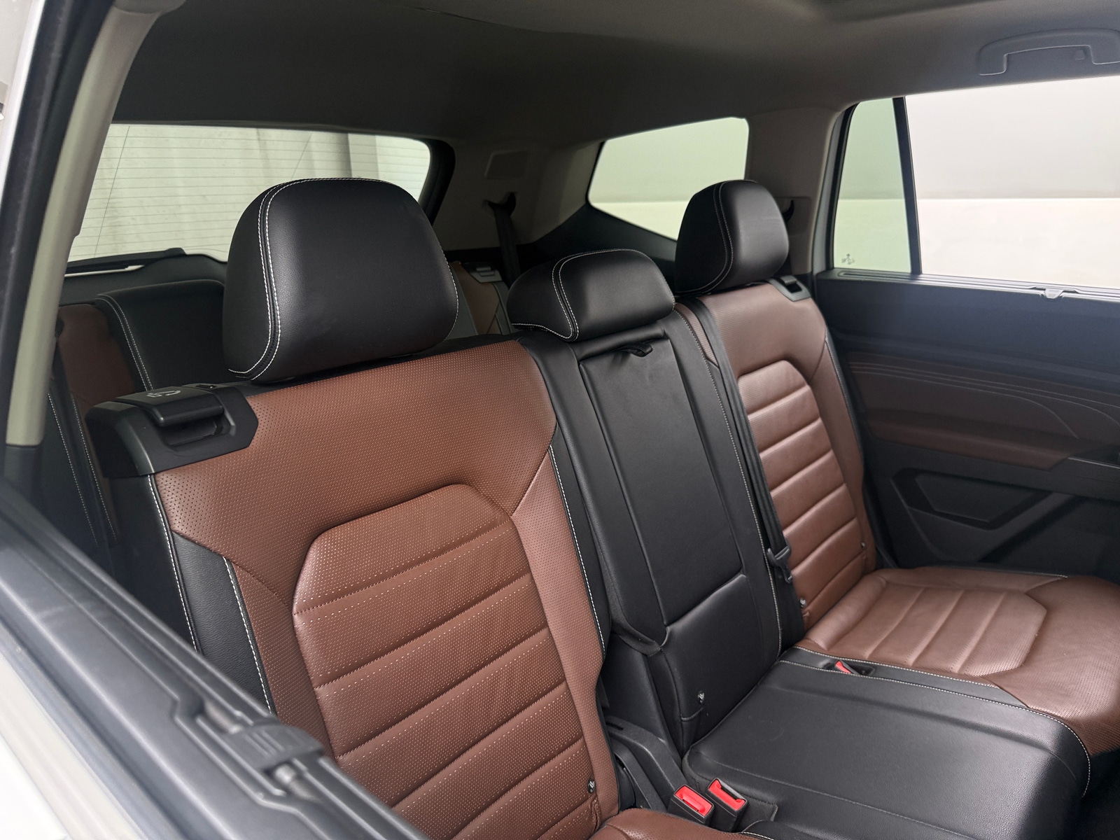 Thumbnail: 2023 Volkswagen Atlas - 5