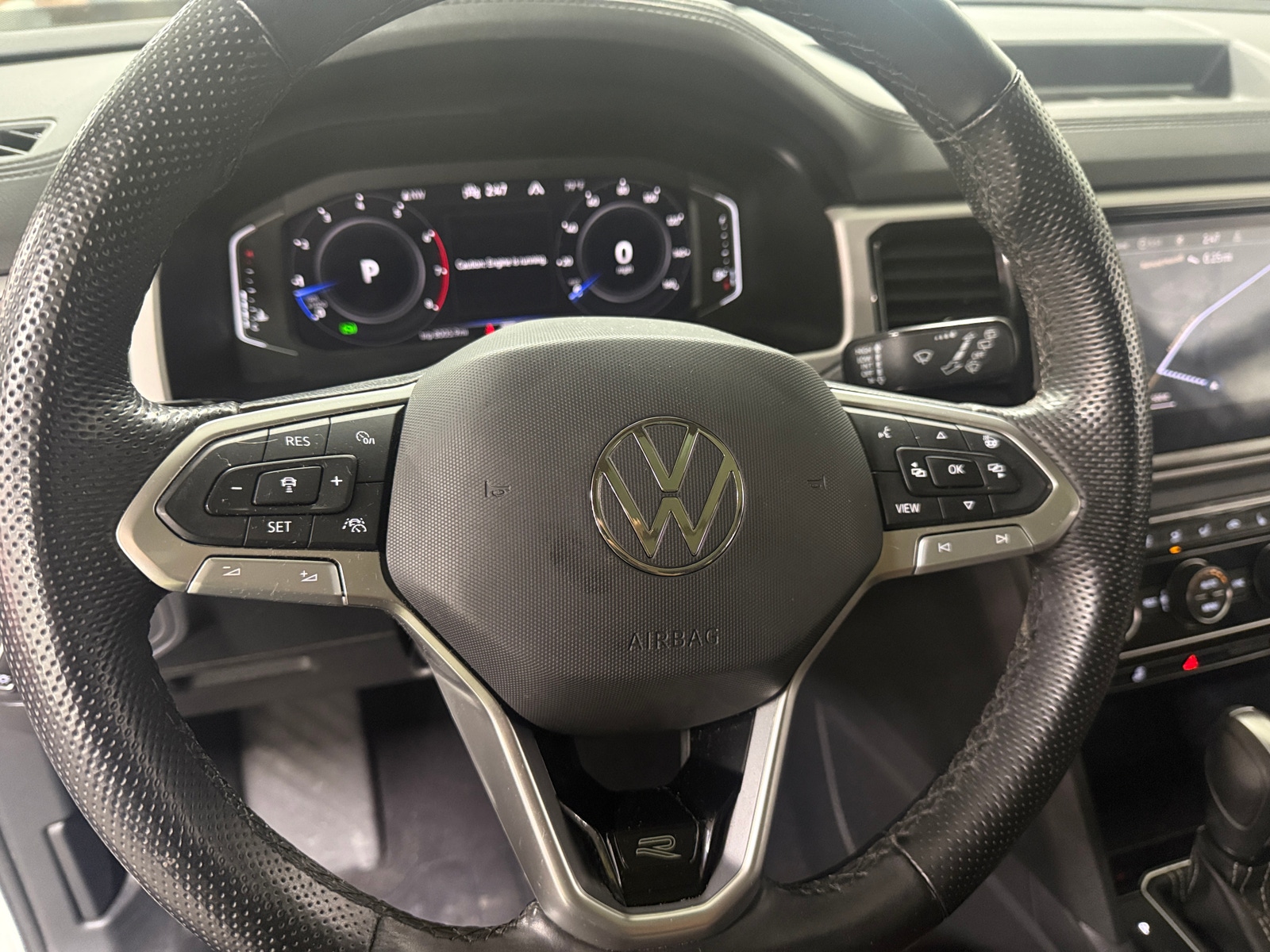 Thumbnail: 2023 Volkswagen Atlas - 4