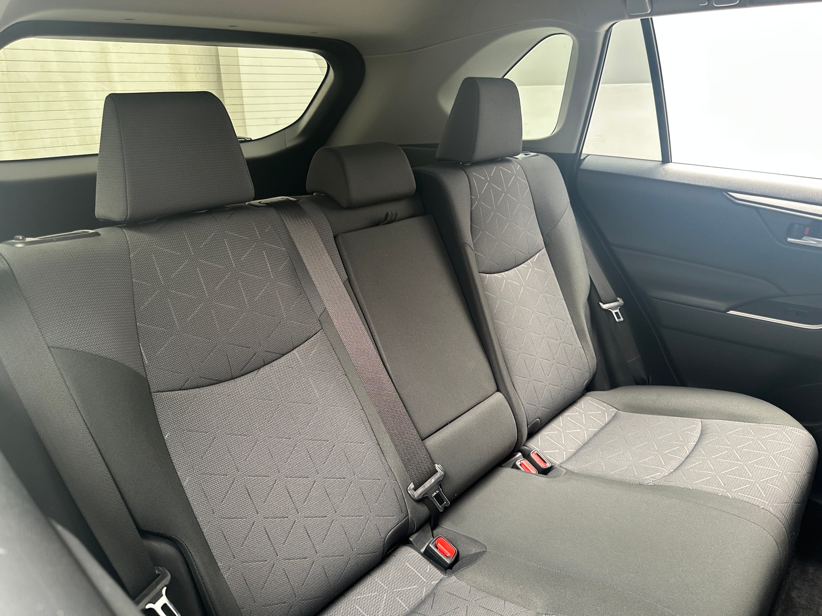 Thumbnail: 2019 Toyota RAV4 - 6