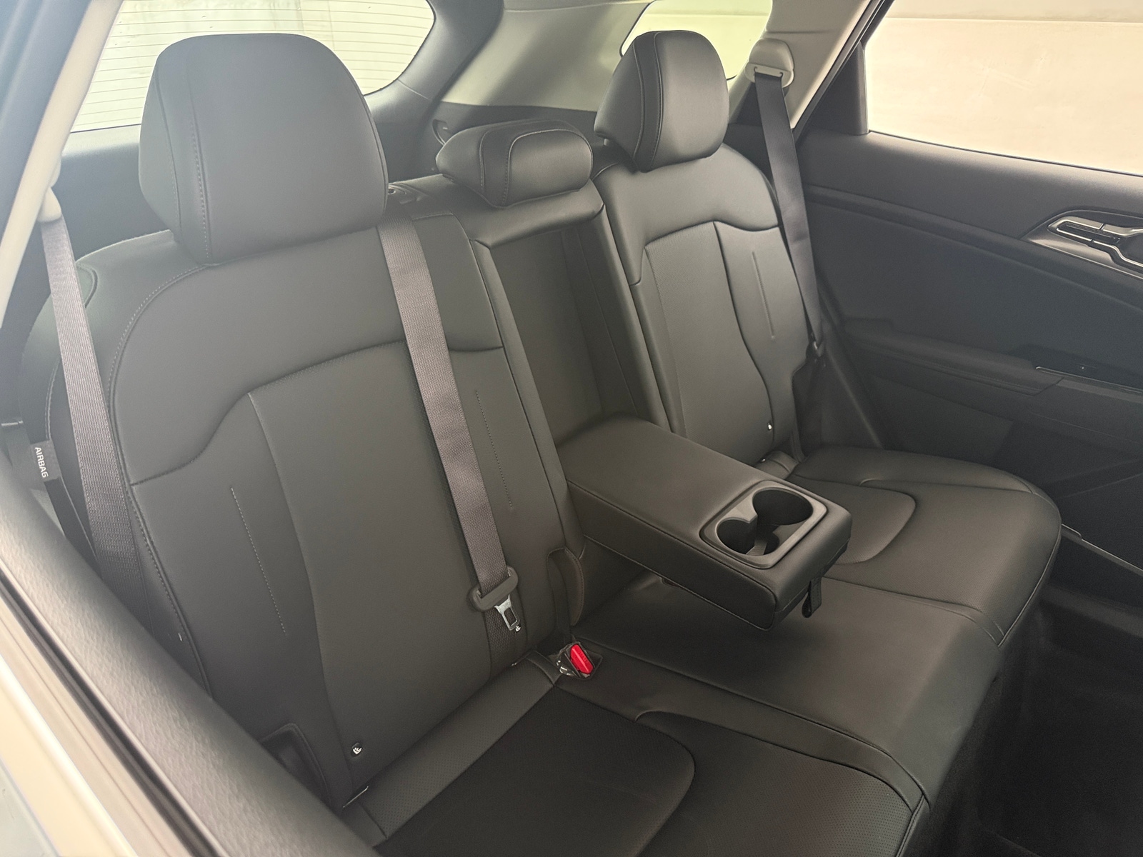 Thumbnail: 2025 Kia Sportage - 6