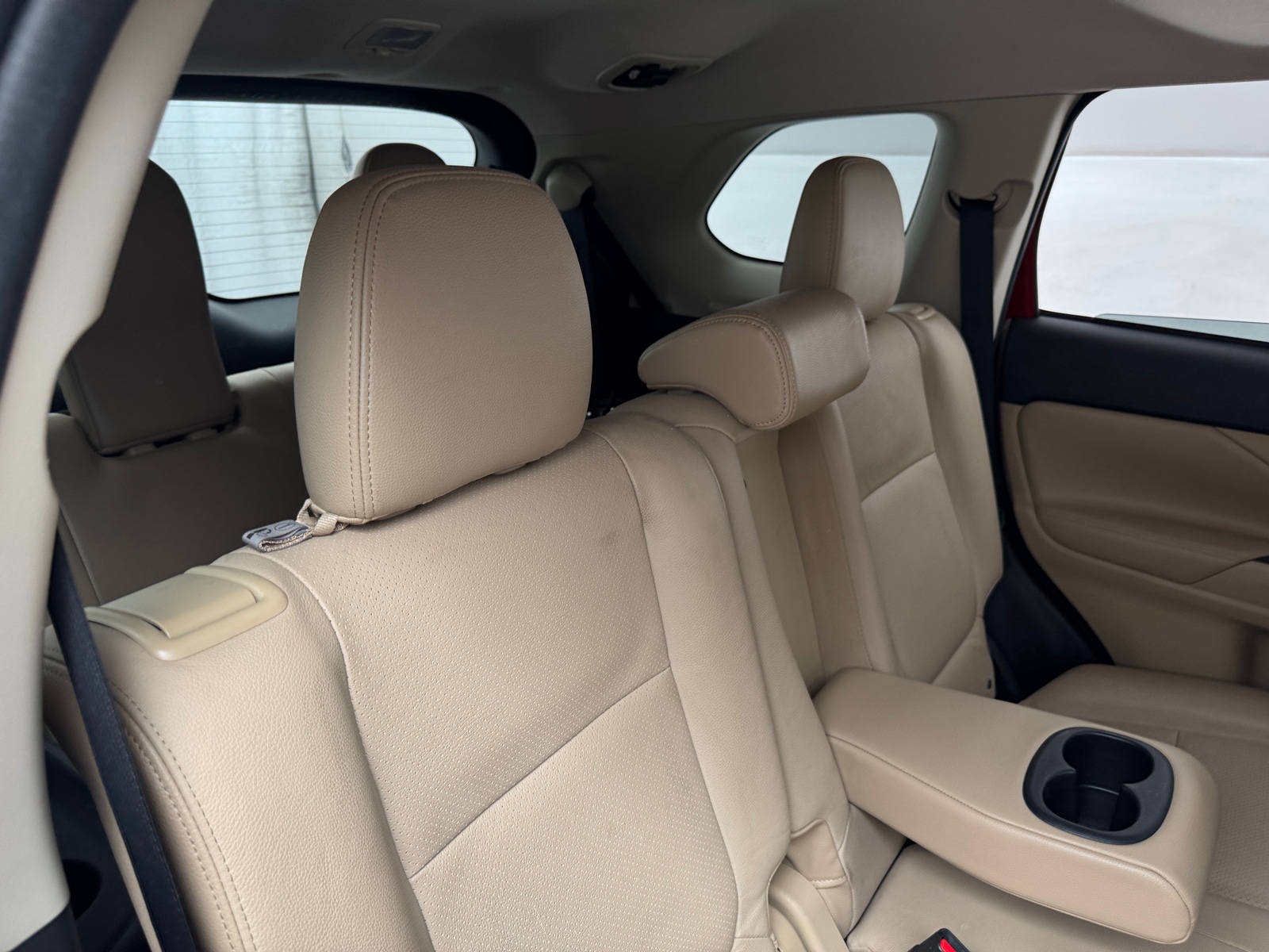 Thumbnail: 2017 Mitsubishi Outlander - 5