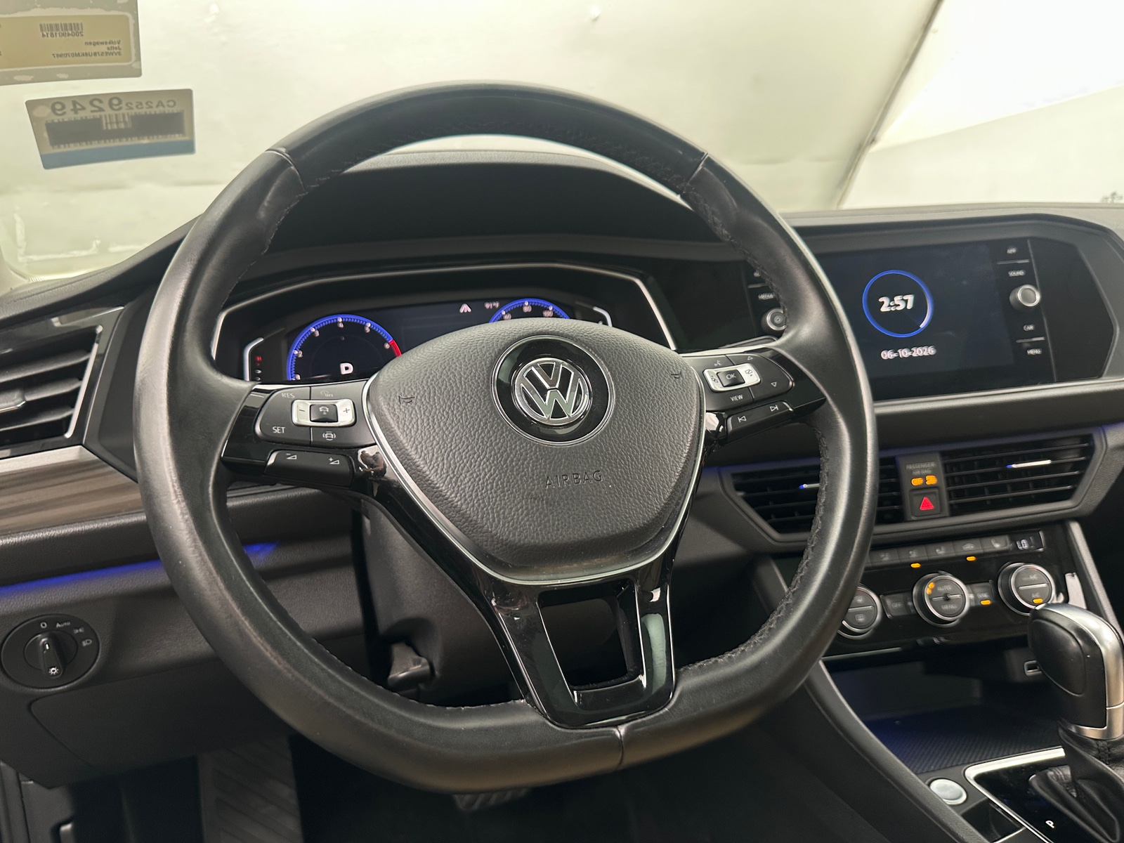 Thumbnail: 2019 Volkswagen Jetta - 4