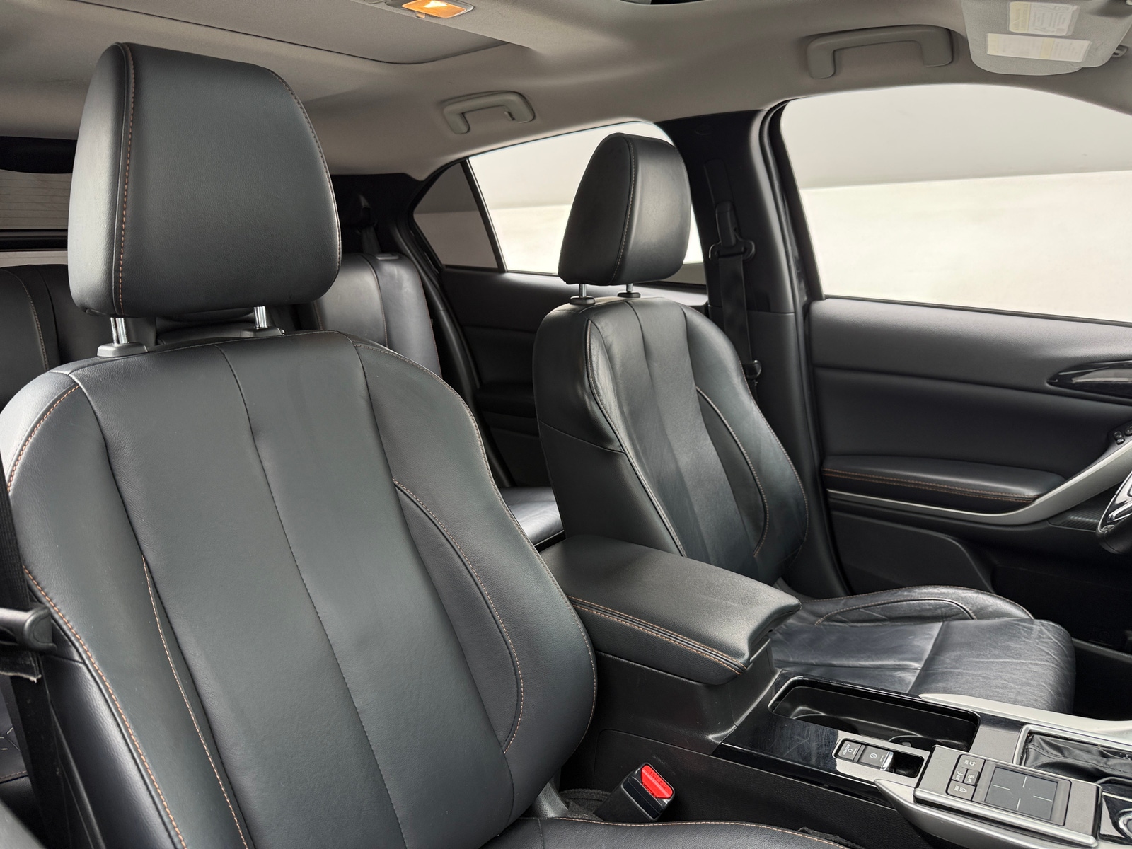 Thumbnail: 2019 Mitsubishi Eclipse Cross - 2