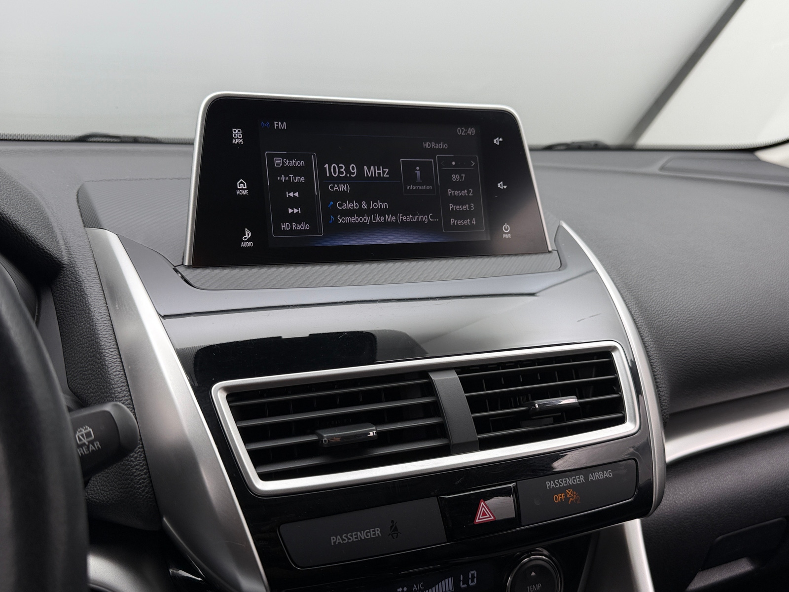 Thumbnail: 2019 Mitsubishi Eclipse Cross - 4