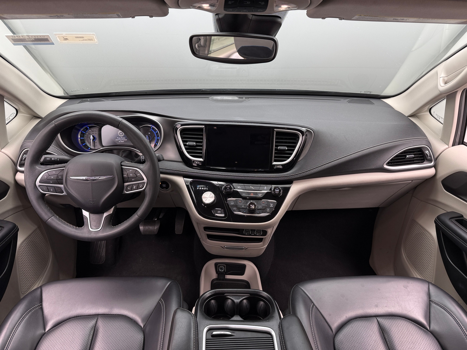 Thumbnail: 2023 Chrysler Pacifica - 2