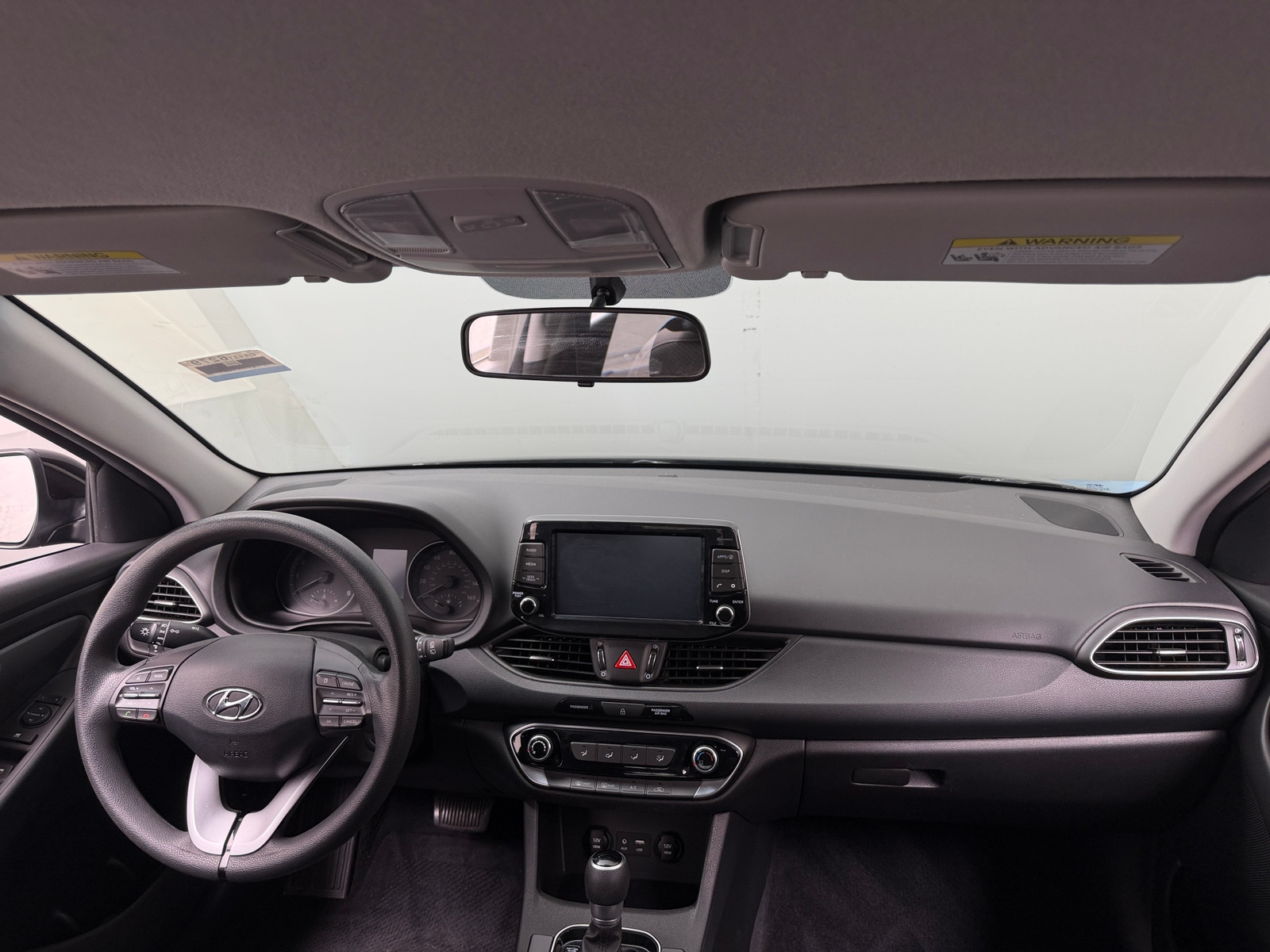 Thumbnail: 2018 Hyundai Elantra - 3