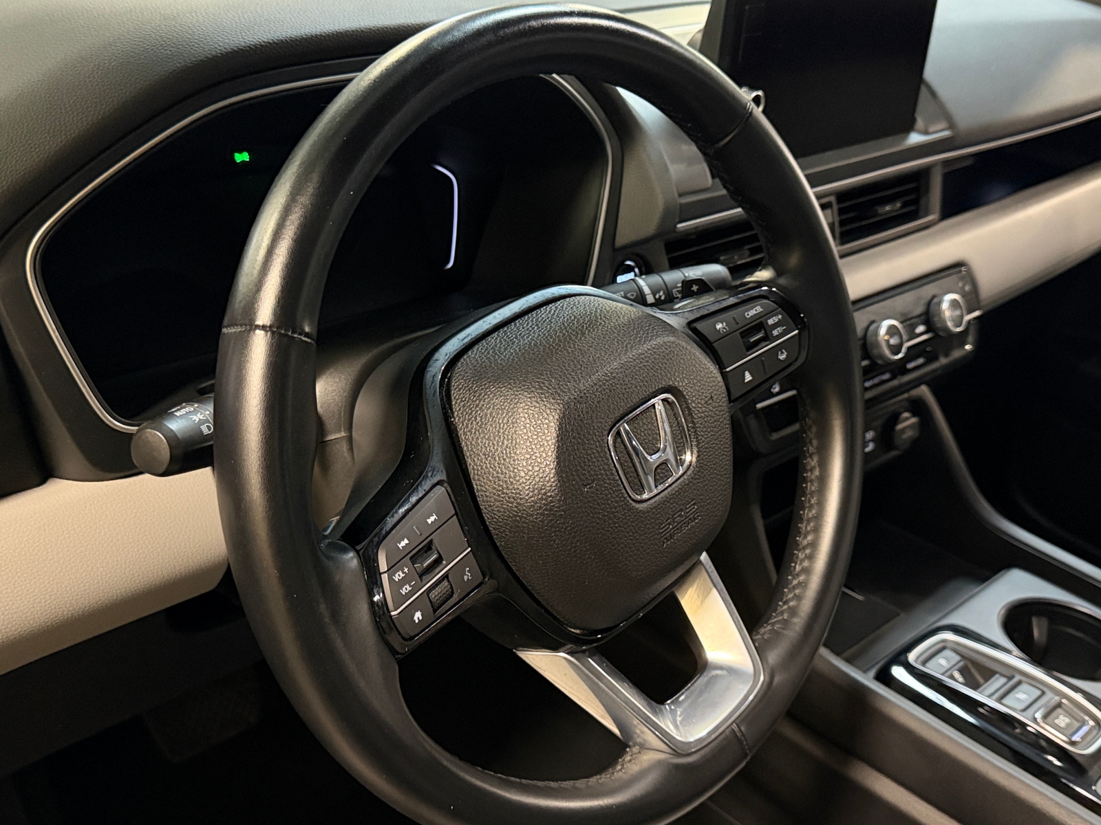 Thumbnail: 2024 Honda Pilot - 4