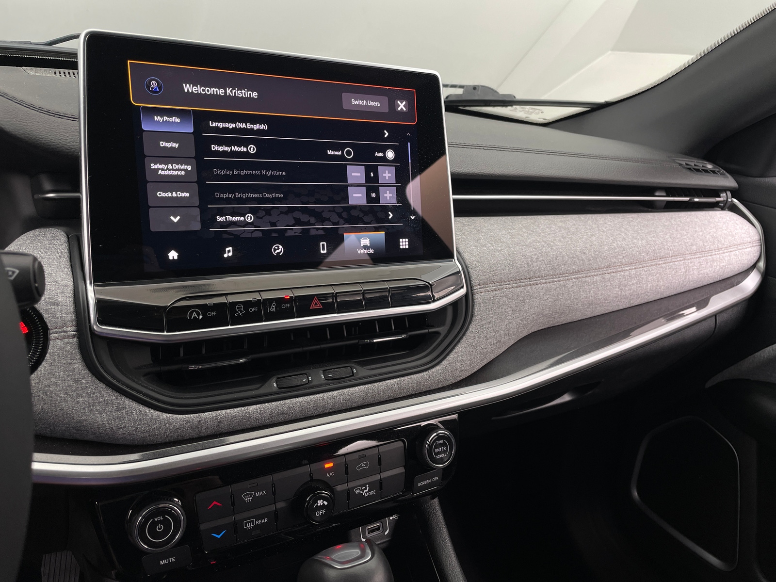 Thumbnail: 2023 Jeep Compass - 3