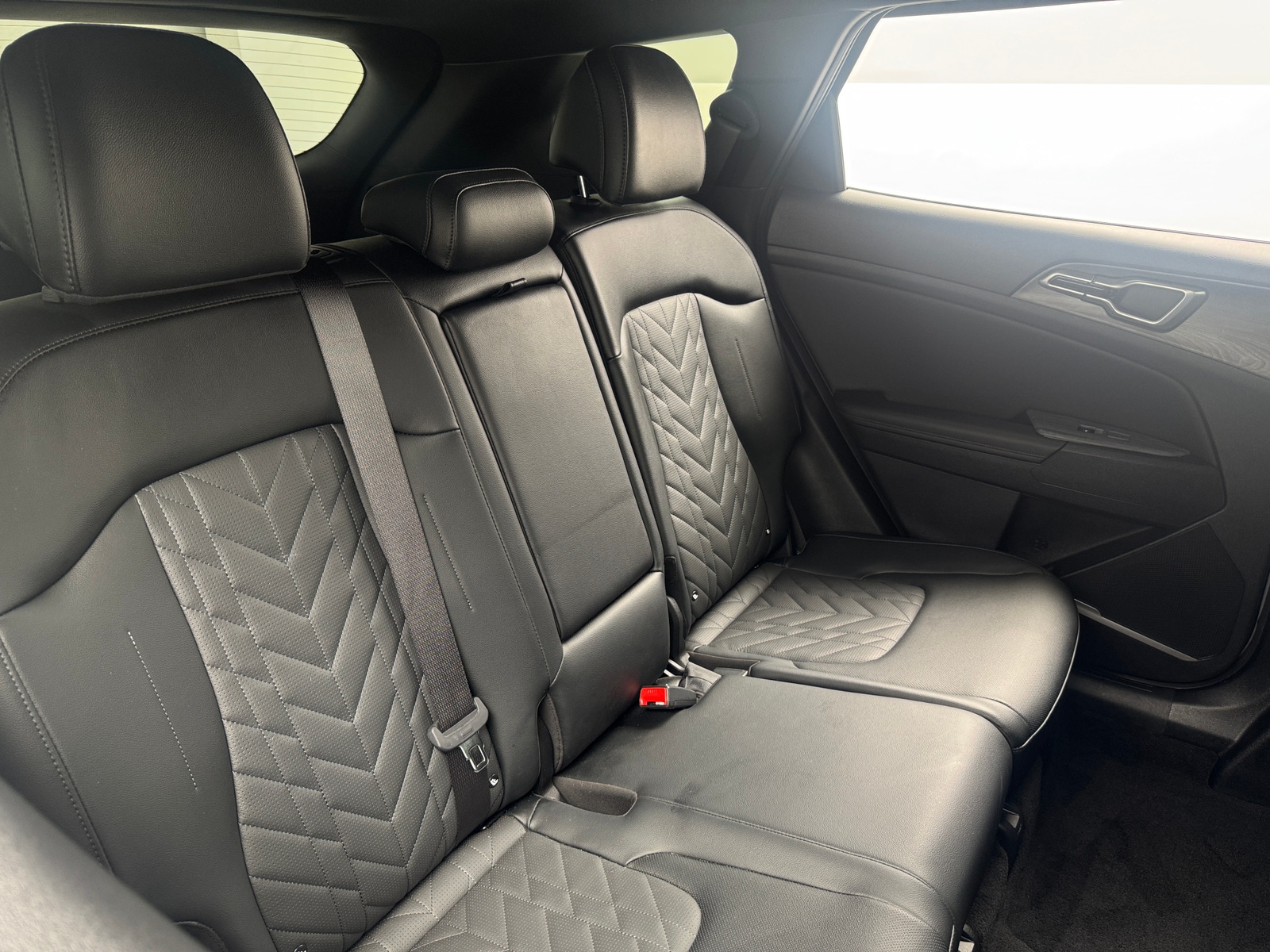 Thumbnail: 2025 Kia Sportage - 5