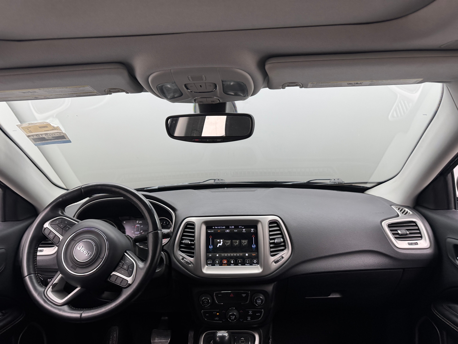 Thumbnail: 2019 Jeep Compass - 3