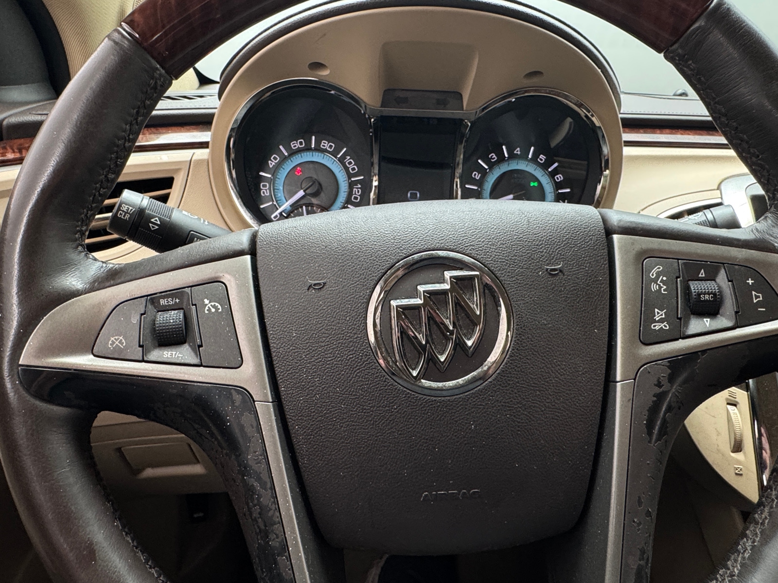 Thumbnail: 2011 Buick LaCrosse - 4