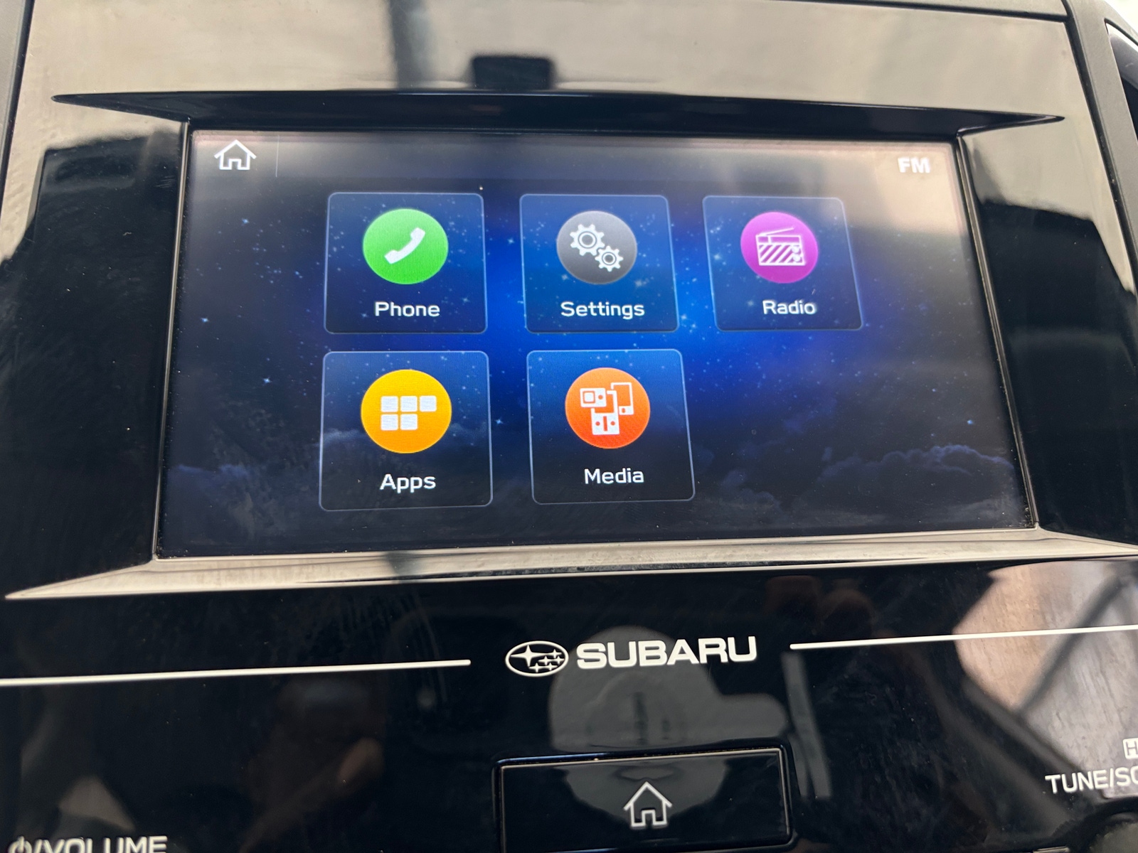 Thumbnail: 2019 Subaru Crosstrek - 3