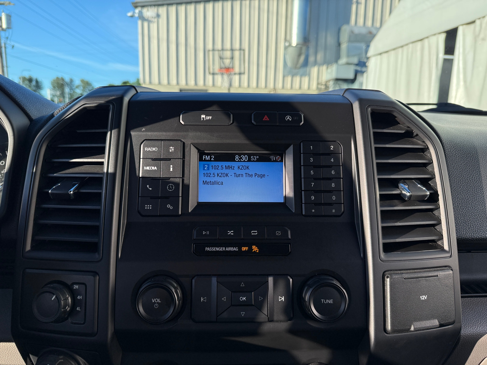 Thumbnail: 2019 Ford Econoline - 4