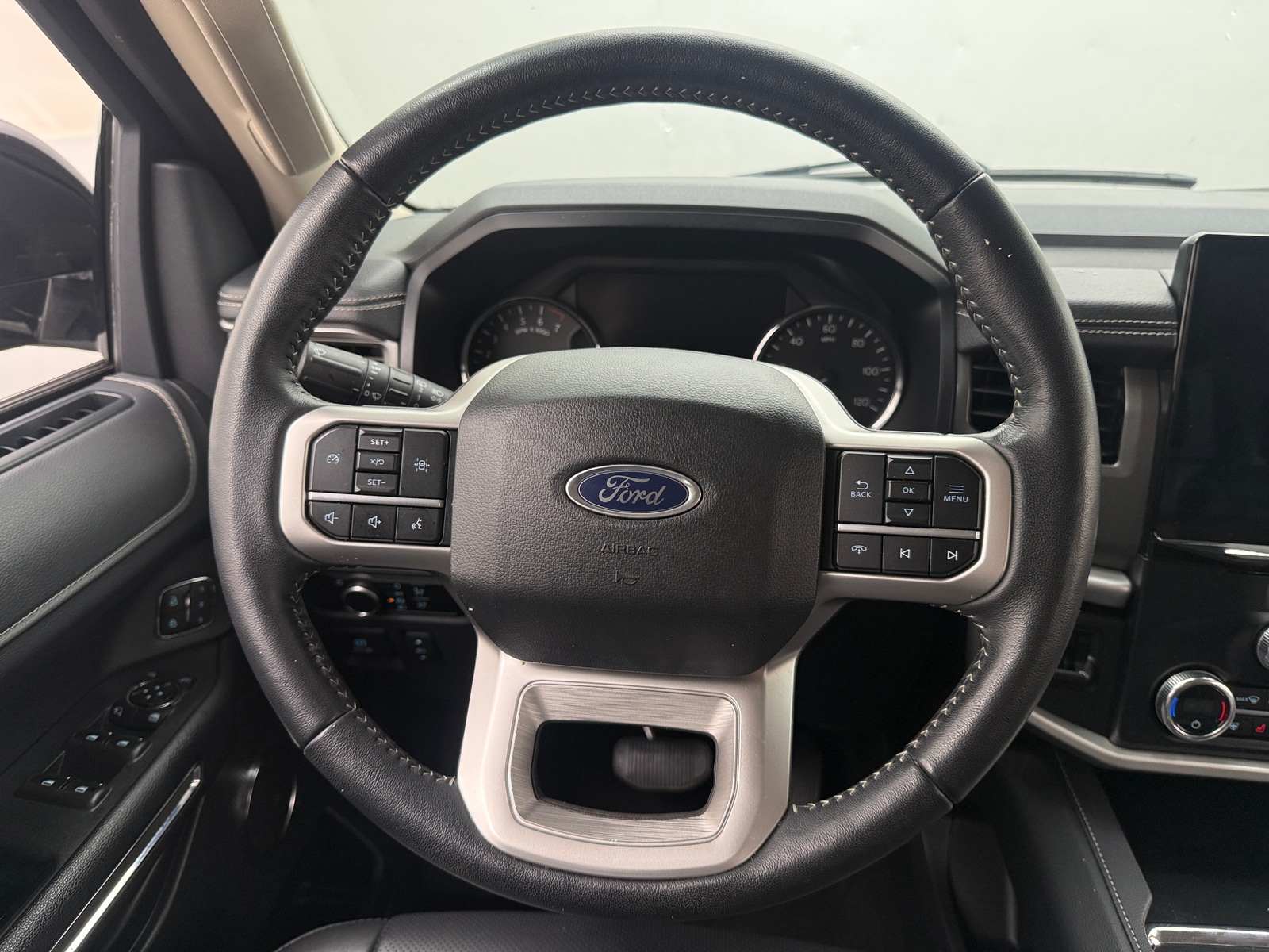 Thumbnail: 2024 Ford Expedition - 4
