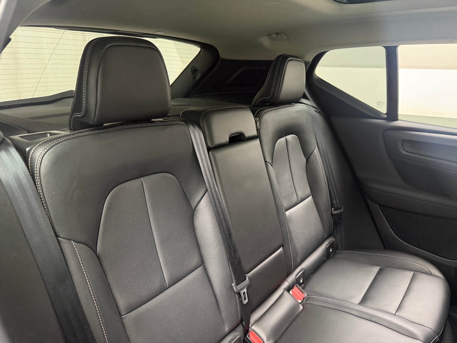 Thumbnail: 2019 Volvo XC40 - 6