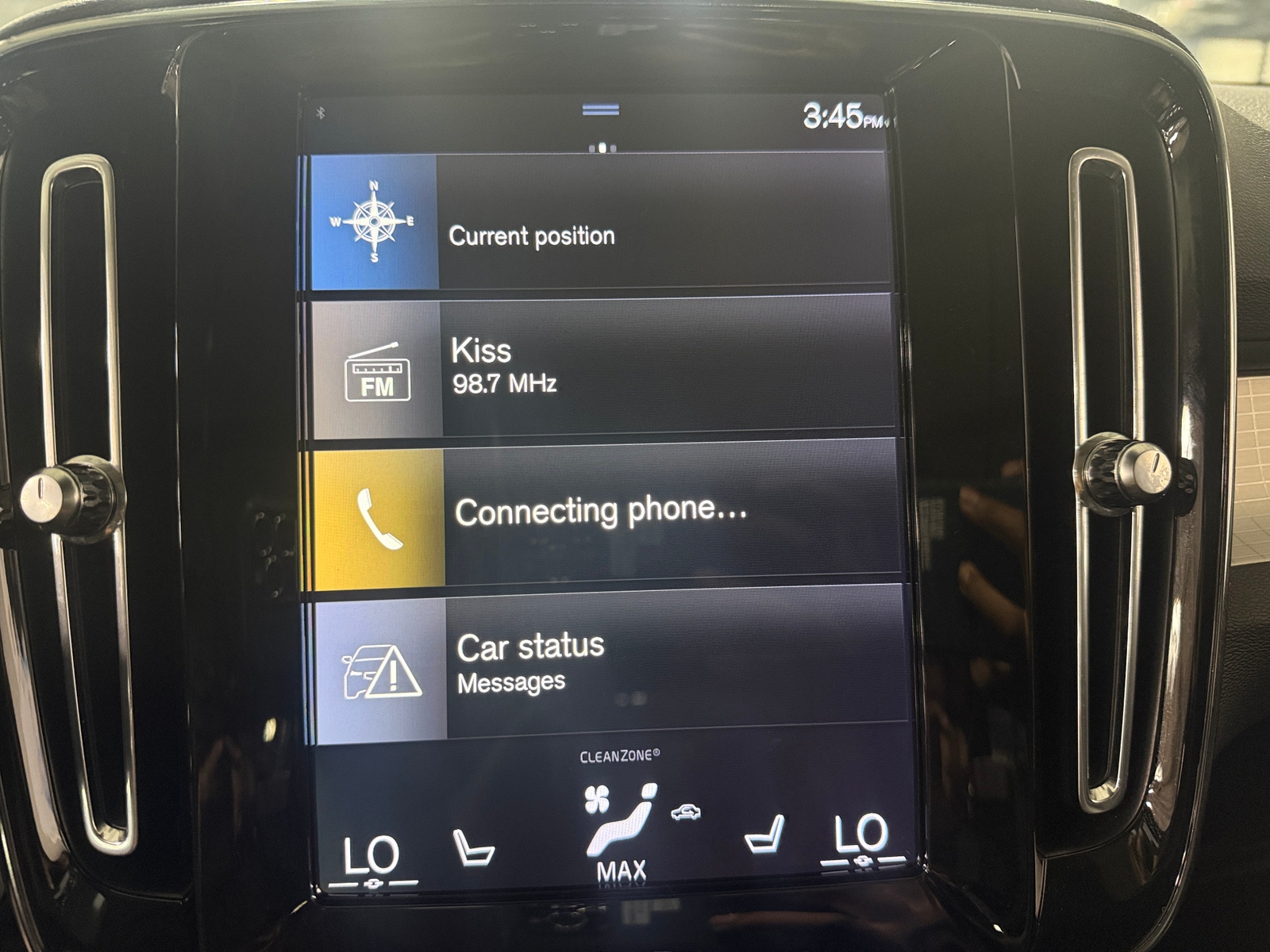 Thumbnail: 2019 Volvo XC40 - 4