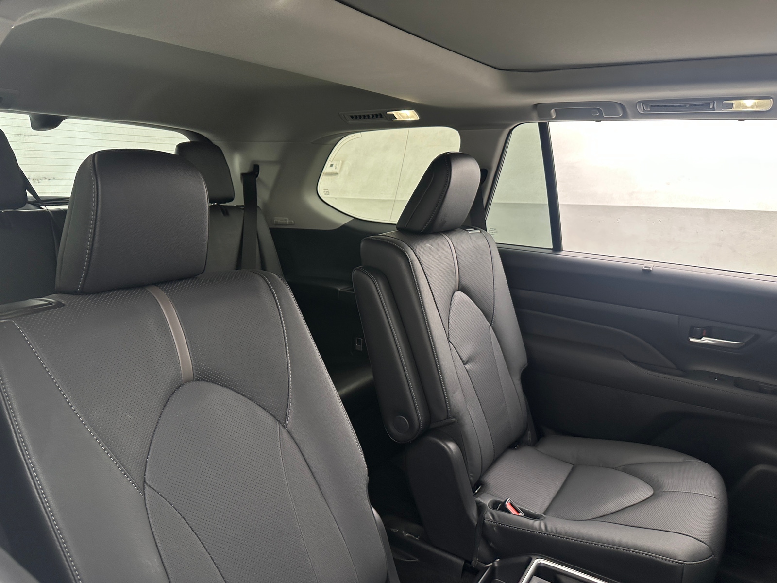 Thumbnail: 2025 Toyota Grand Highlander - 5