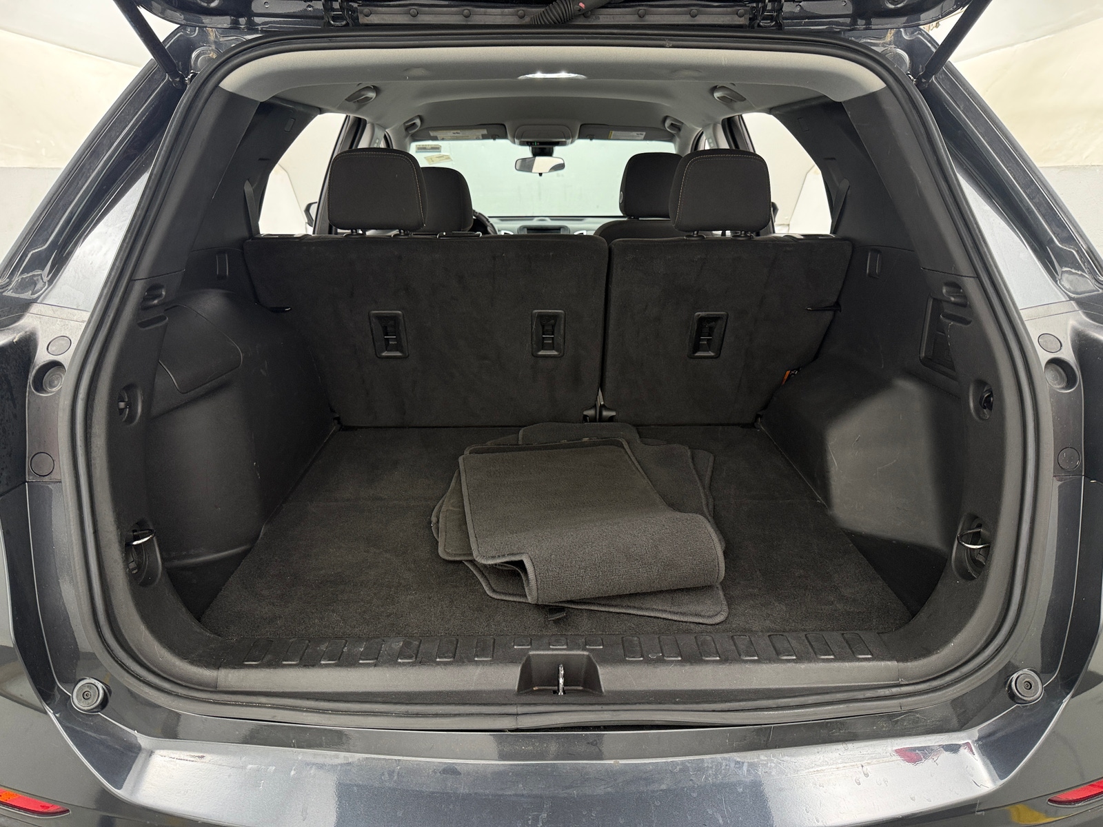 Thumbnail: 2023 Chevrolet Equinox - 7