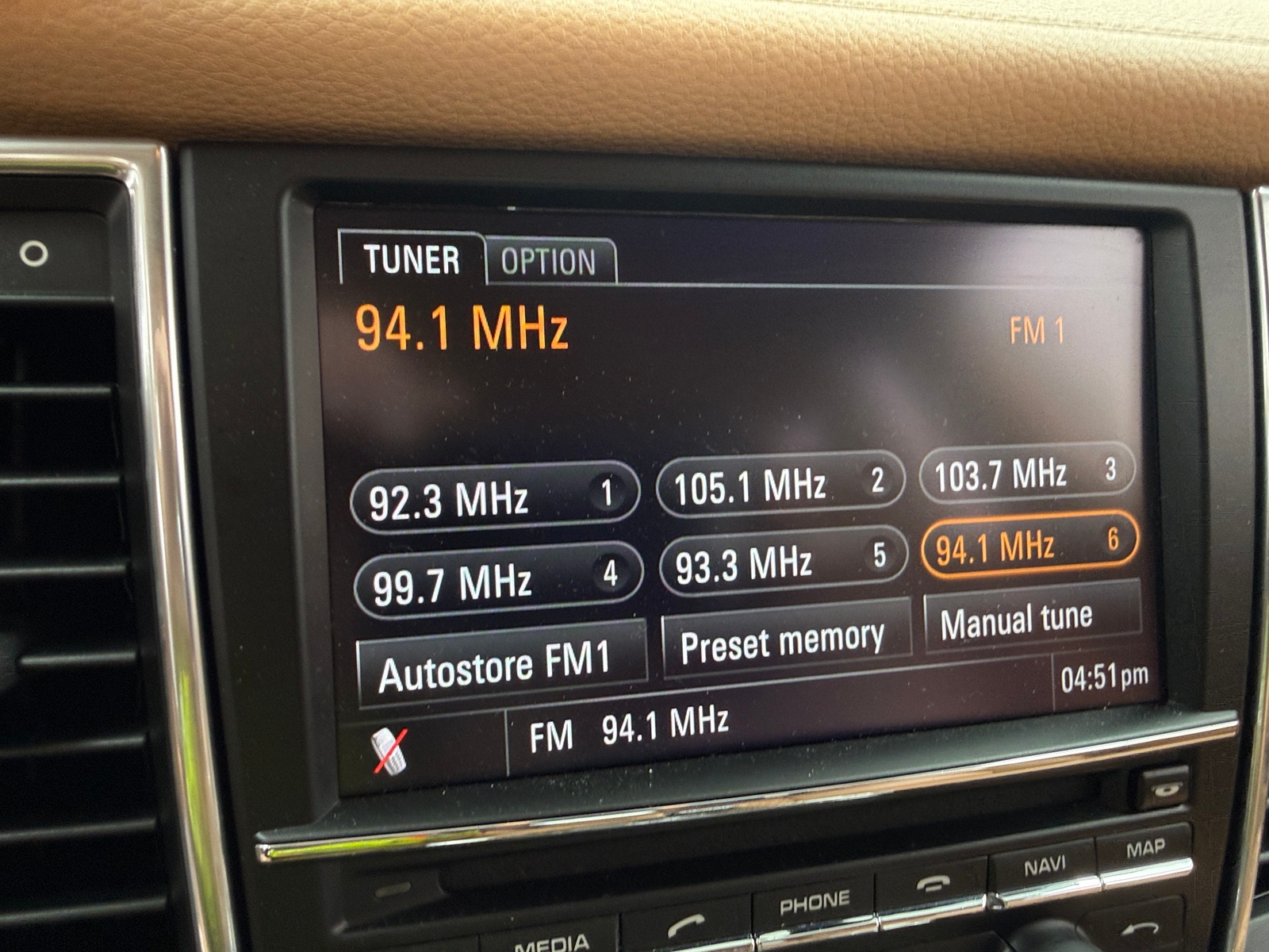 Thumbnail: 2012 Porsche Panamera - 3